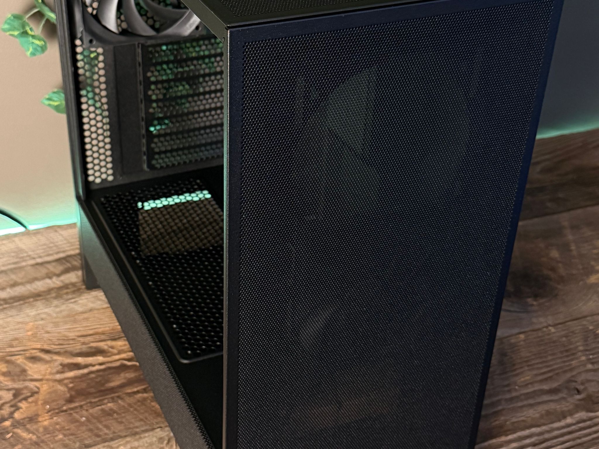 NZXT H5 Flow (2024)