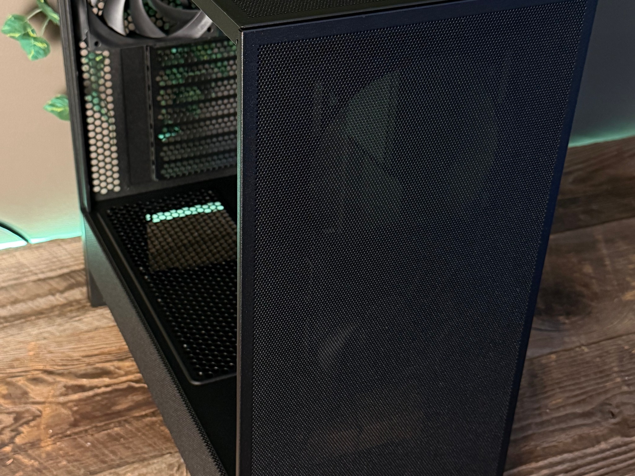 NZXT H5 Flow (2024)