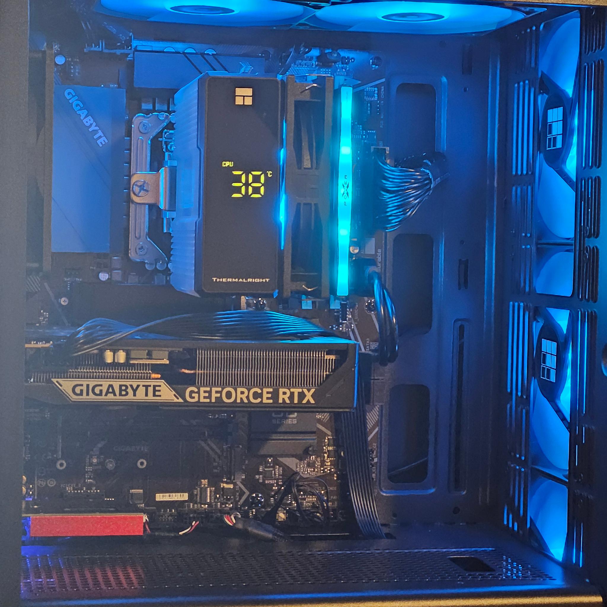 Advanced Gaming PC | i7-10700K | RTX 5060 | 32GB | 750W | Z590 UD MB | 2 TB | Win 11 Pro |