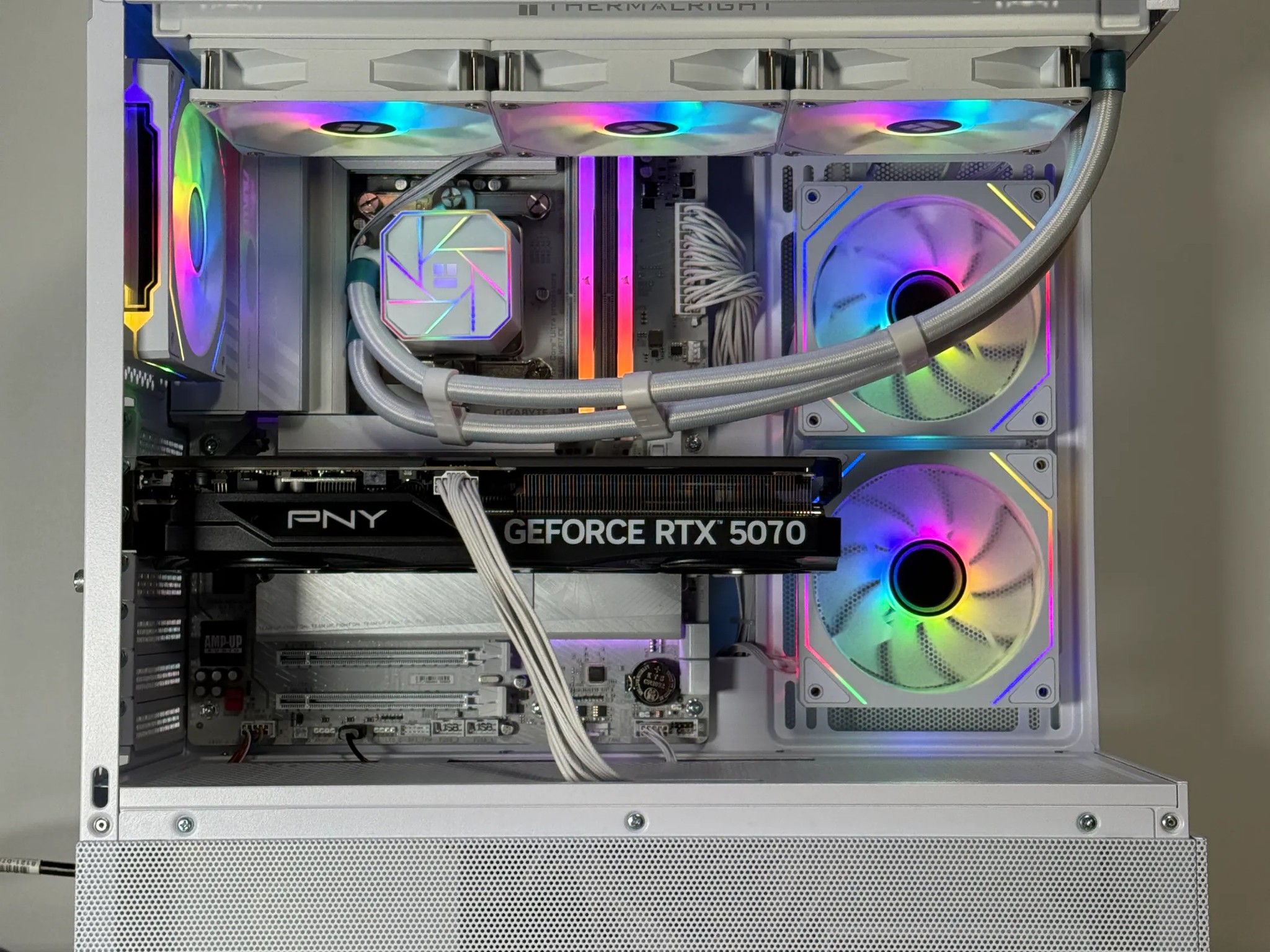 RTX 5070 Intel Core Ultra 265k Gaming PC