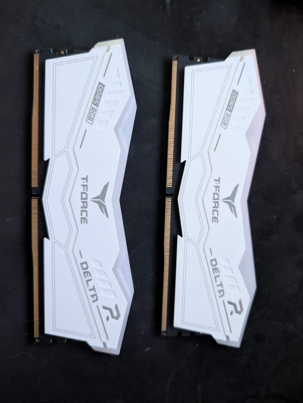 TEAMGROUP T-Force Delta RGB DDR5 32GB DDR5-6000 (2x16GB) - Image 2