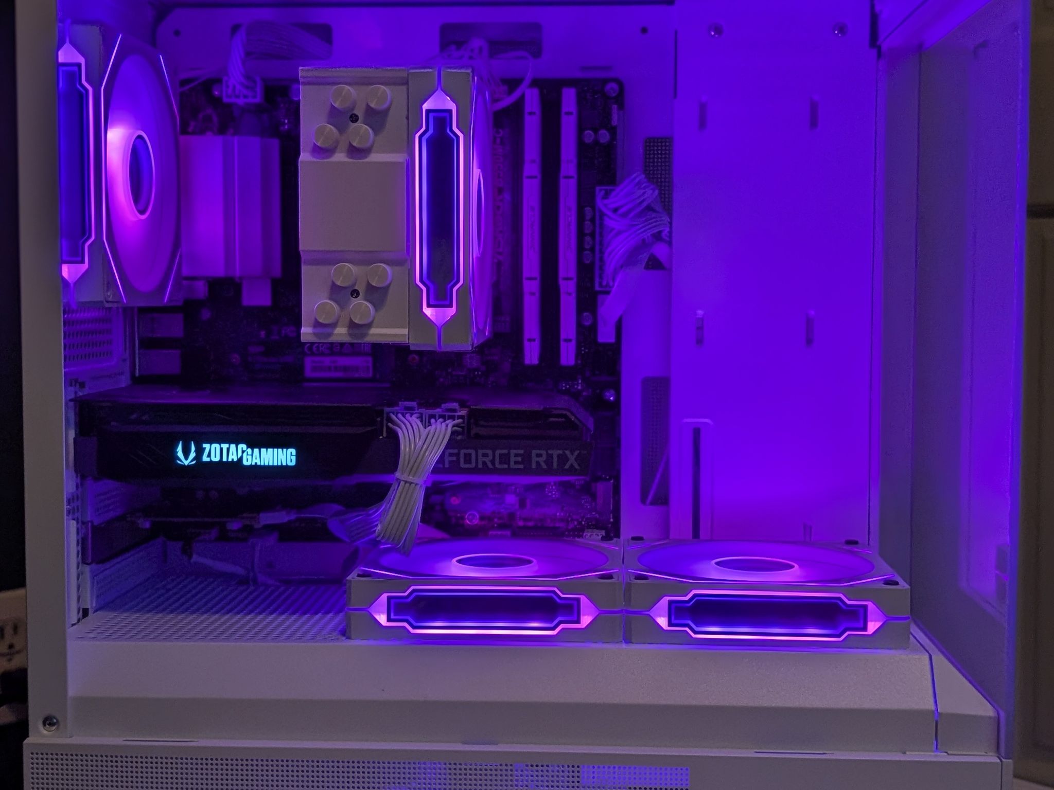 Ryzen 5 5600x | RTX 3070 White Gaming PC