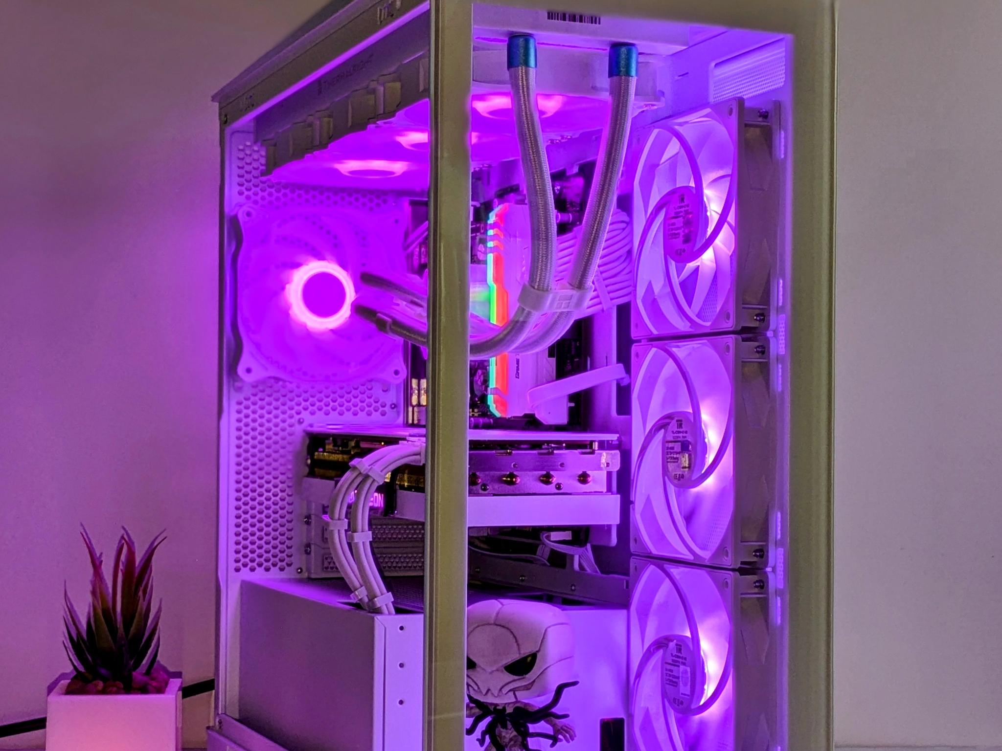 ⚪️⚫️”P0iSoN” 🗯️ (S:2/E:3.5)⚪️RX 7900GRE⚪️Ryzen 7 5700X3D⚪️ 32GB RAM⚪️2TB NVMe PCIE⚪️Windows 11 Pro