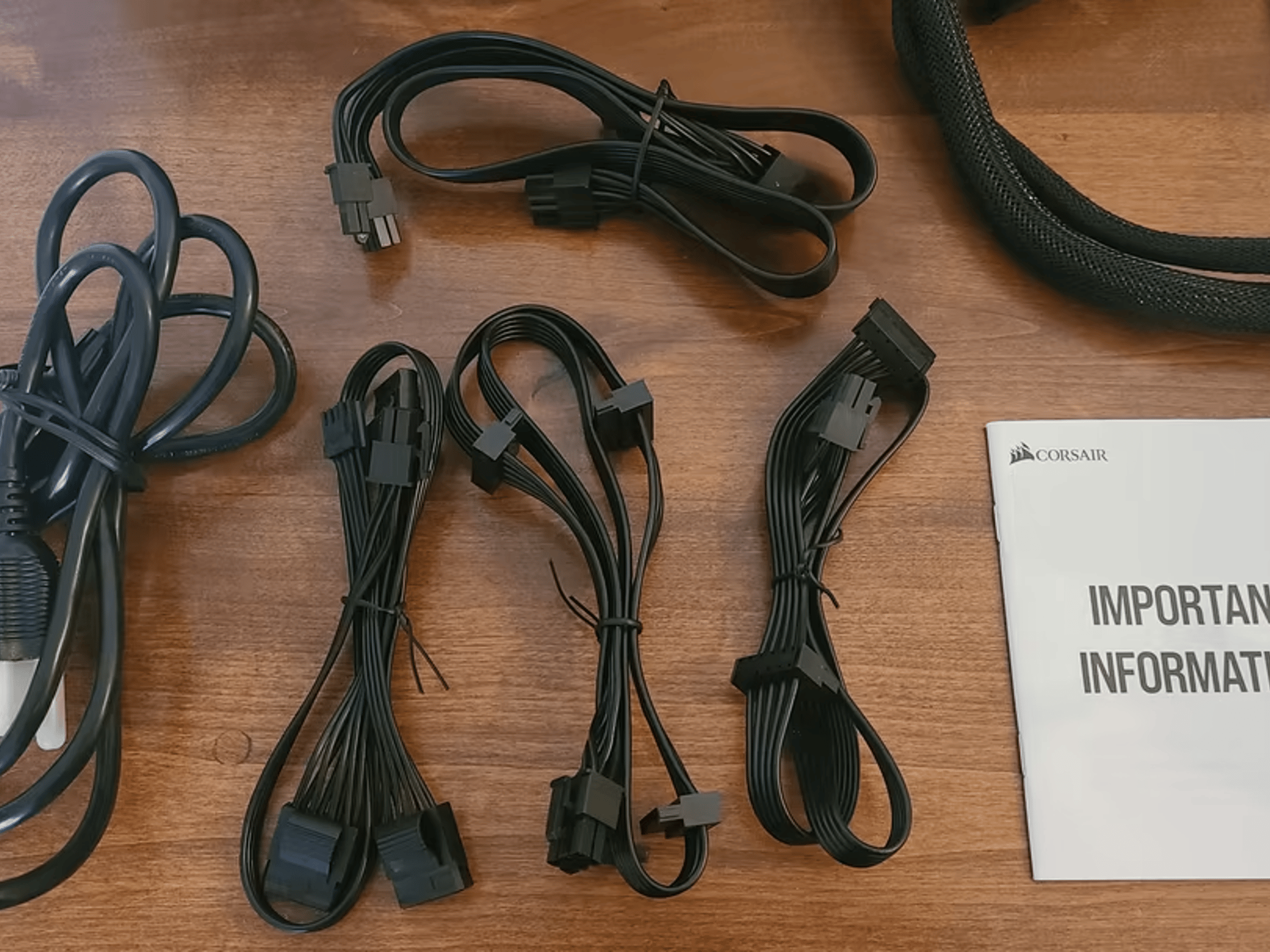 Corsair CX550M 80 plus bronze ATX semi-modular CXM series Power Supply