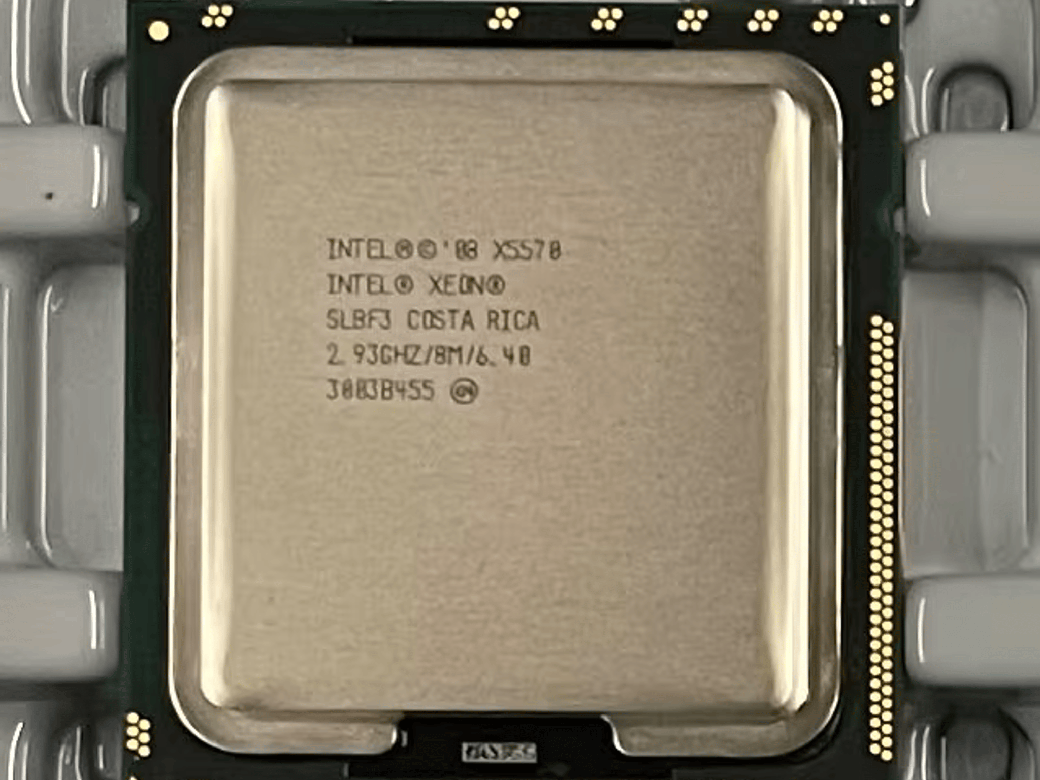 13x qty - Intel Xeon X5570, Quad Core, 2.93 GHz, OEM, new on tray