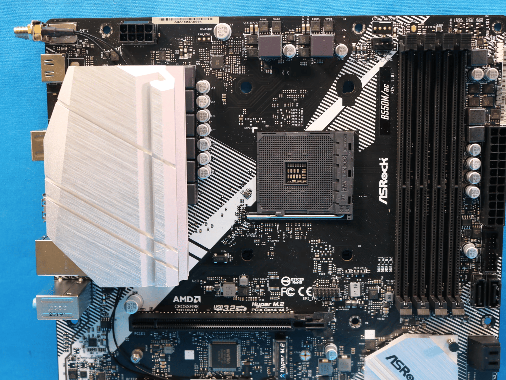 *No I/O Shield* ASRock B550M/ac AMD Socket AM4 DDR4 MicroATX Desktop Motherboard