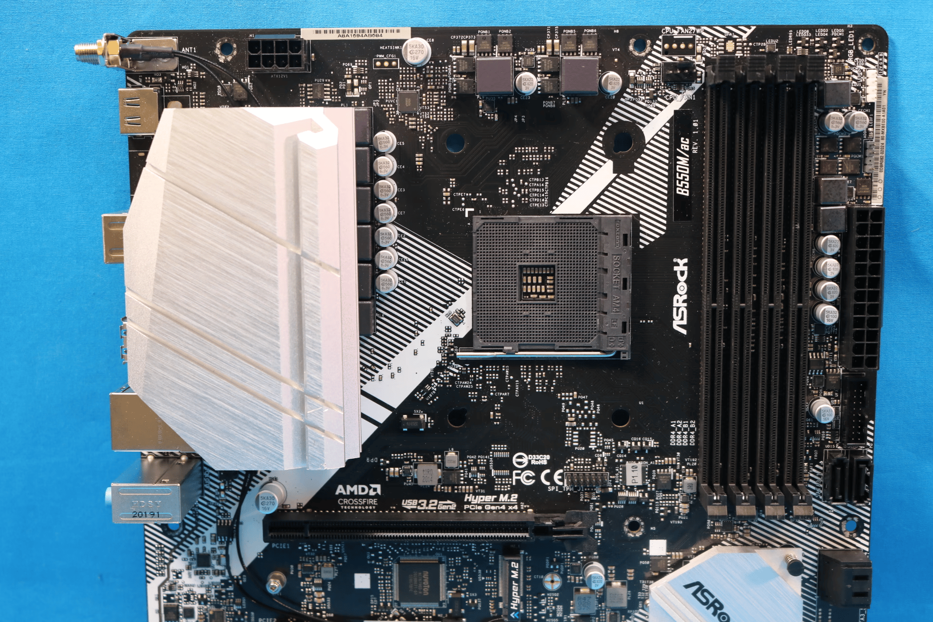 *No I/O Shield* ASRock B550M/ac AMD Socket AM4 DDR4 MicroATX Desktop Motherboard