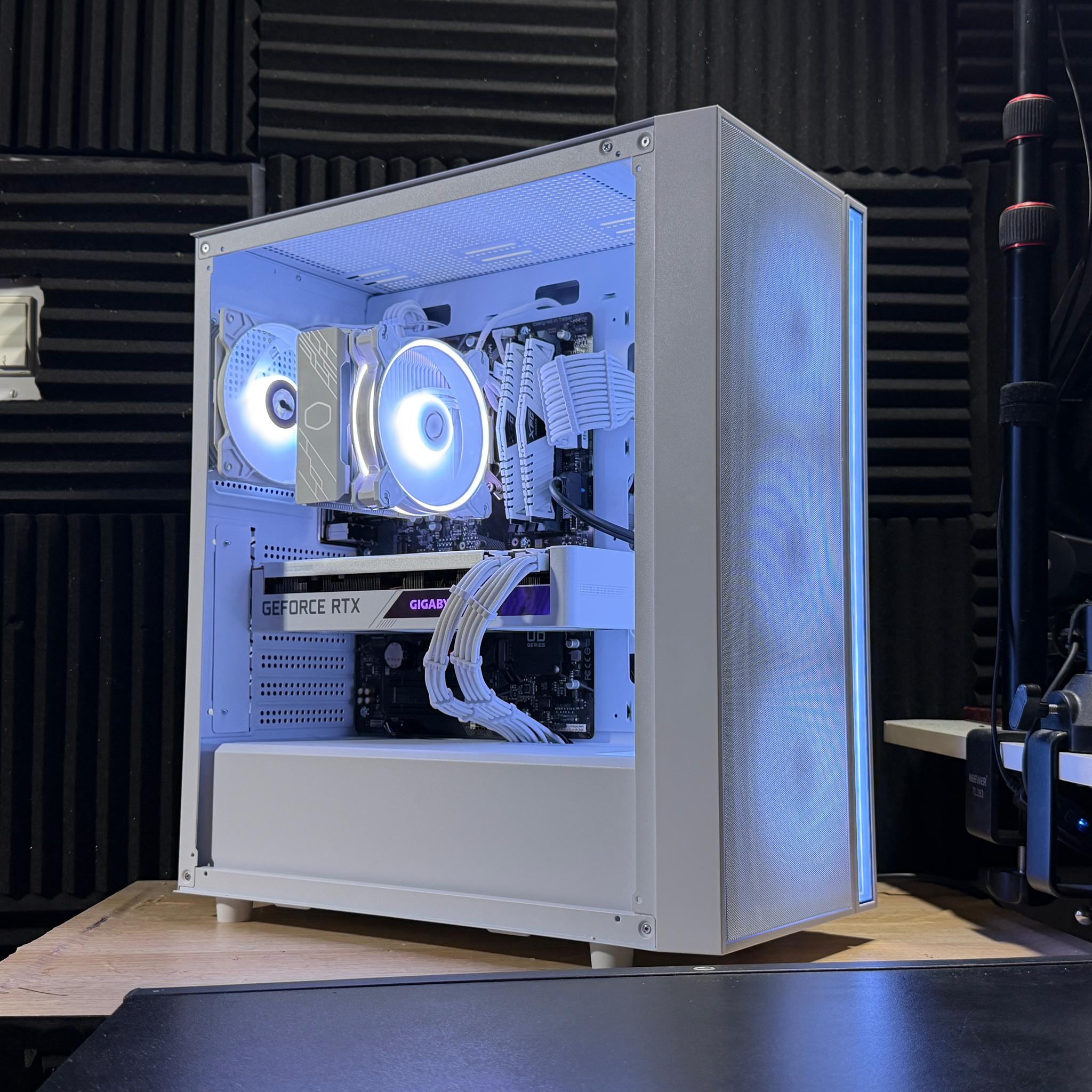 i7 11700F | RTX 3070 | 16GB DDR4 | 1TB NvMe