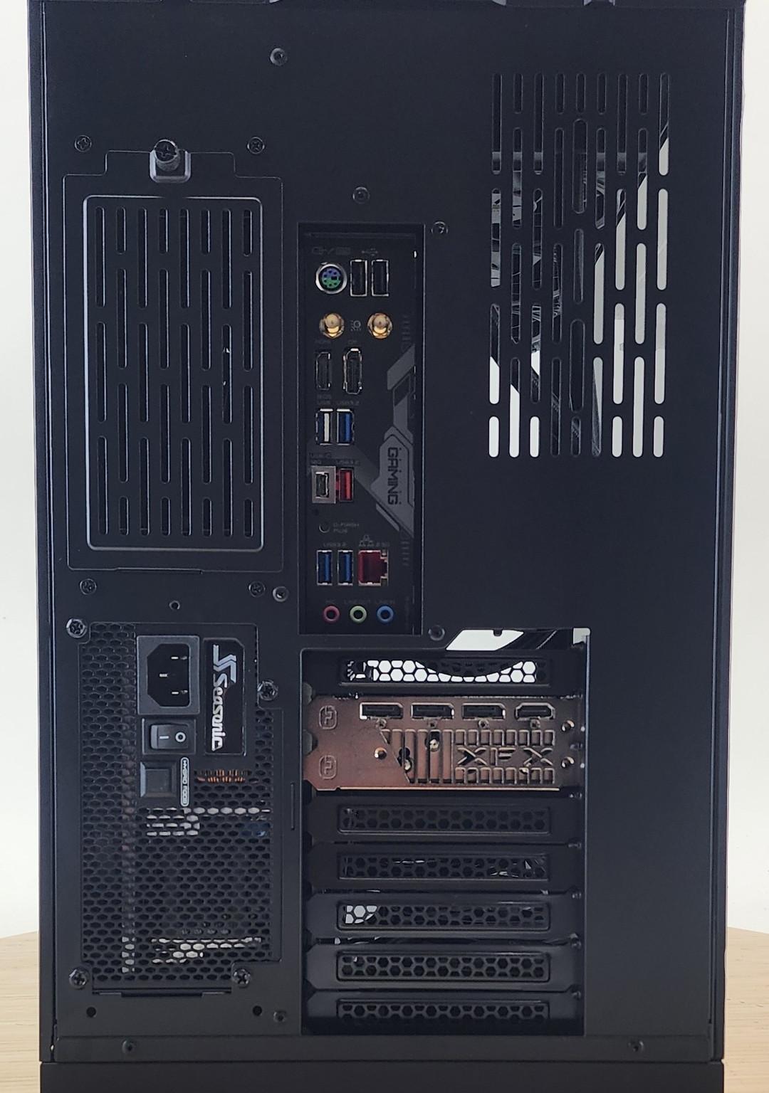 Gaming PC Ryzen 7 9800X3D 32GB RAM 2TB SSD RX 7900 XTX 24GB Win 11 Computer