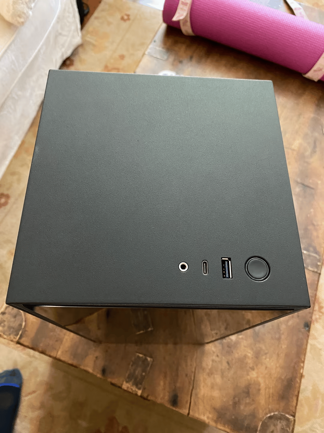 Custom ITX Build - H1 - ROG Z390i  - i9-9900K - 2070 Super FE - 16GB RAM - 1TB m.2 SSD -