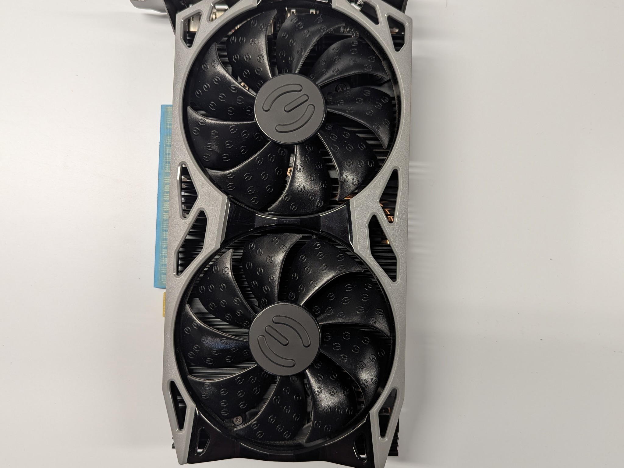 EVGA GeForce GTX 1650 SC ULTRA GAMING, 4GB GDDR5, Dual Fan, Metal Backplate