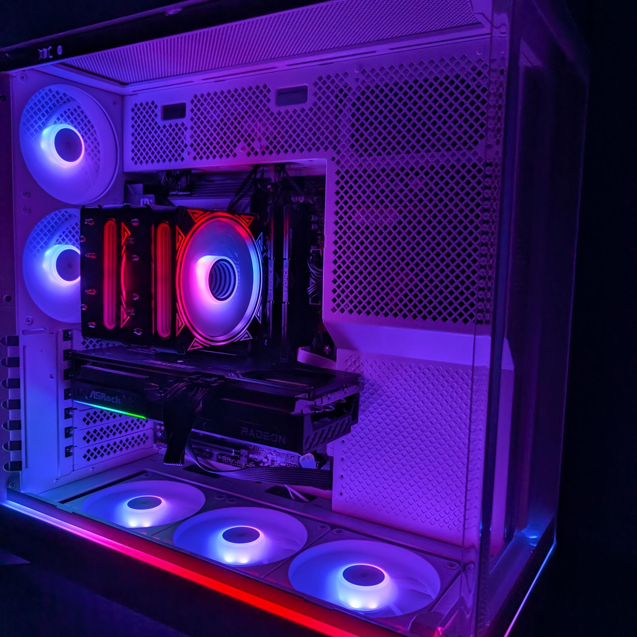 Gaming PC RX 9070-Ryzen 5 9600x-32 GB DDR5 6000-1 TB NVME mostly new