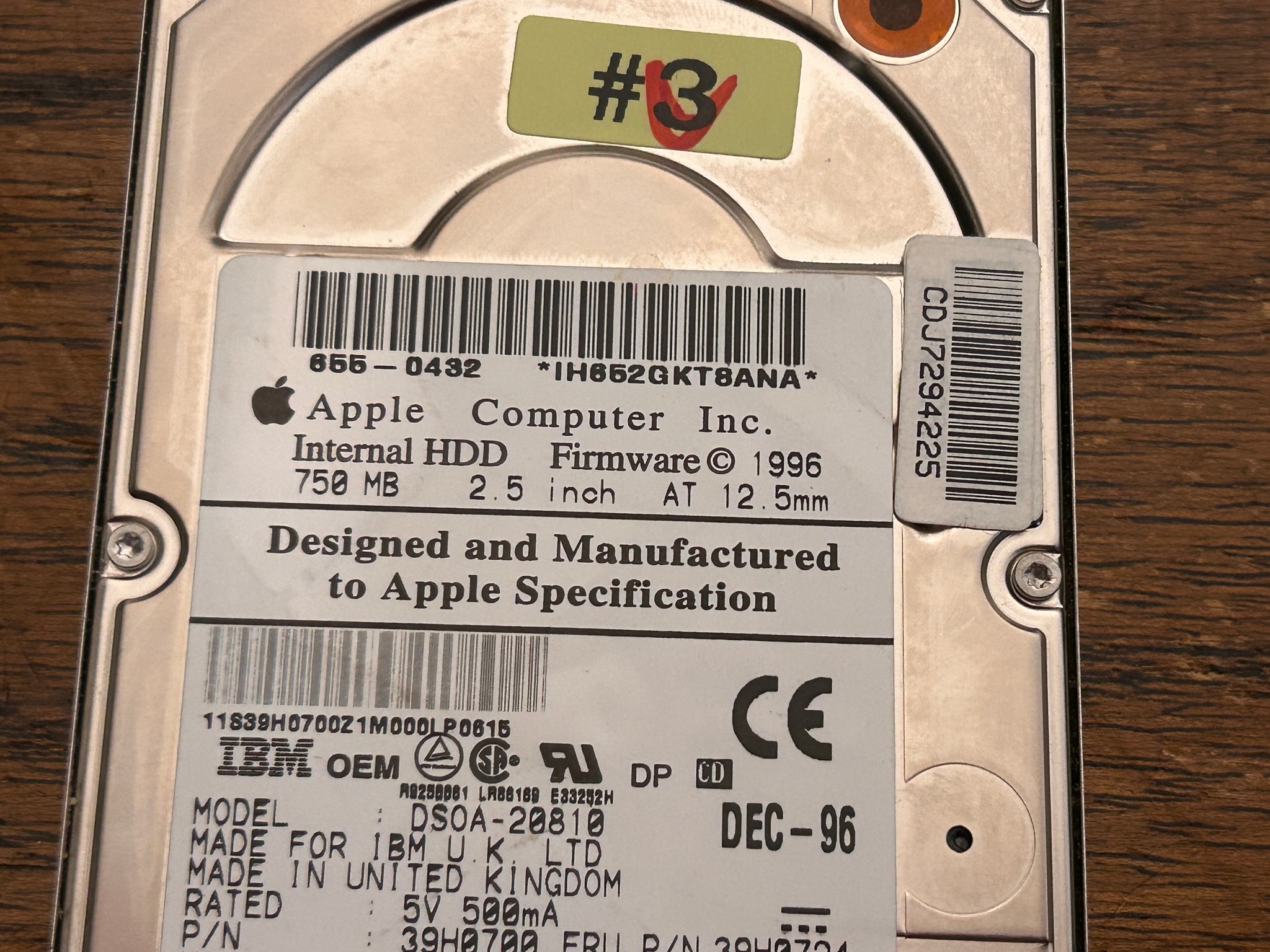 Vintage 1996 Apple Internal 750 MB 2.5" IDE Hard Drive - DSOA-20810 - VTG - TESTED