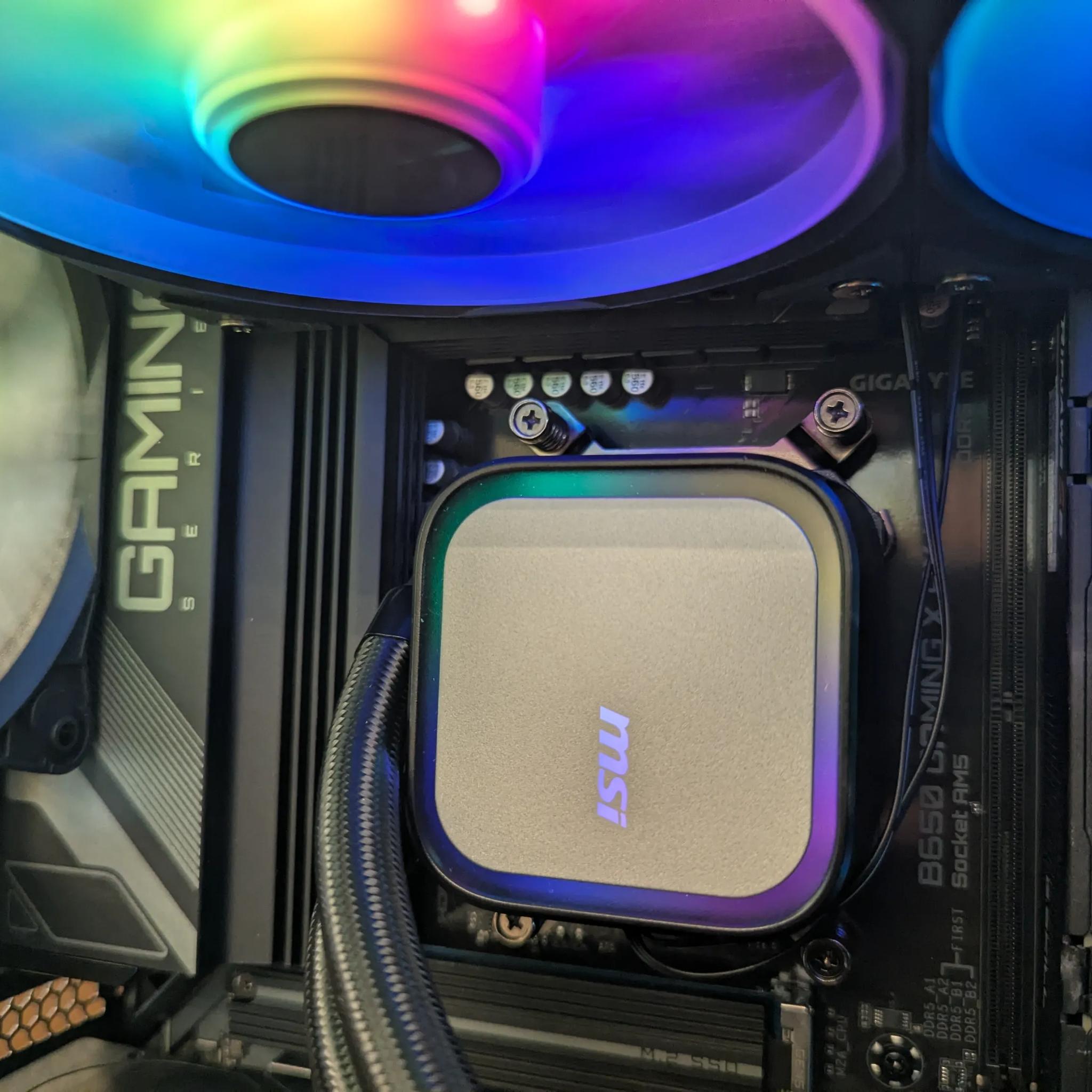 🖤 Ignysa – Sleek RTX 5070 Gaming Rig | 7700 + DDR5 + NVMe Gen4 ⚙️🔥