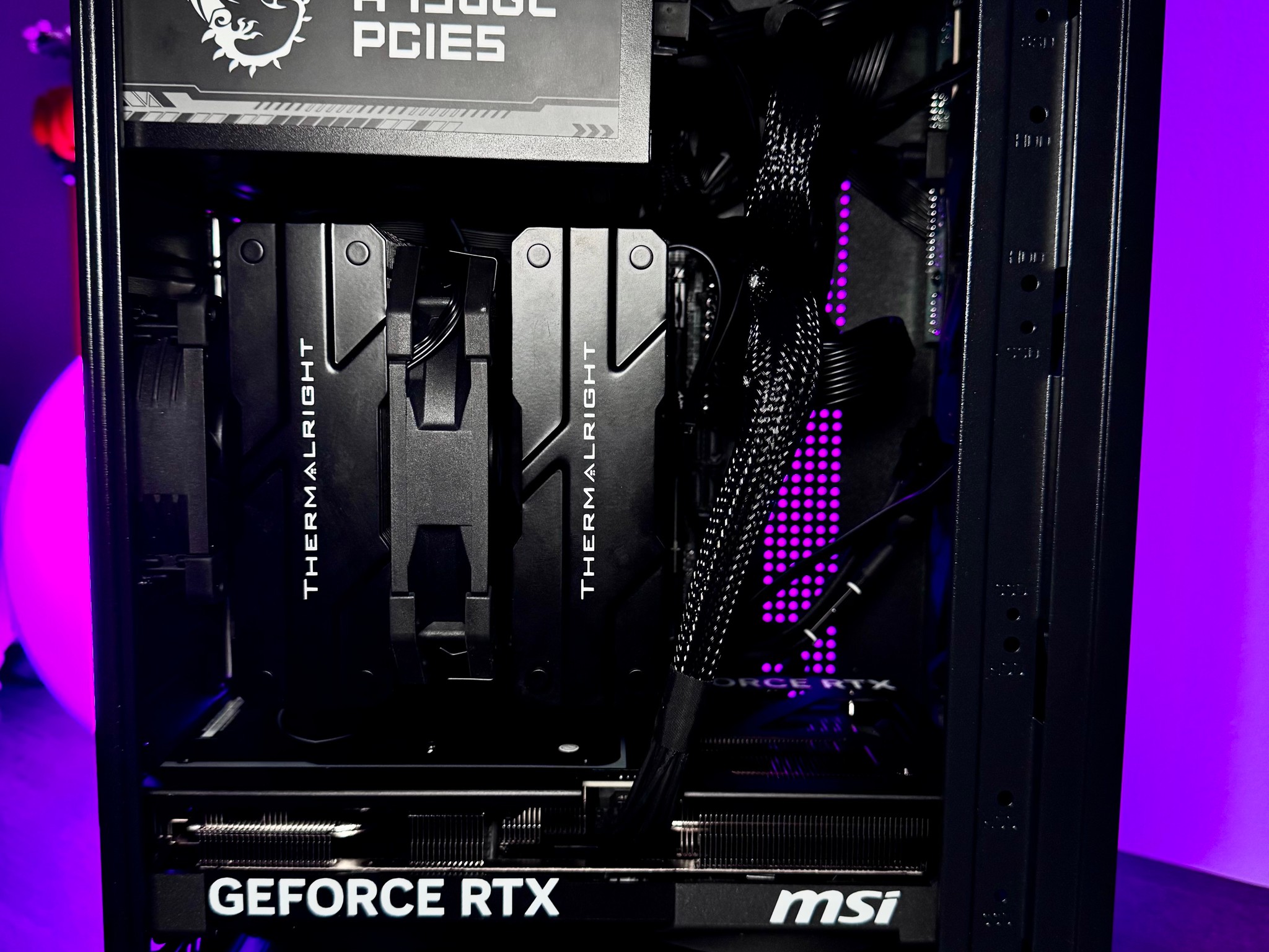 Blackout SFF - 5800XT - MSI 5070 - 32GB RAM - 1 TB - 15L