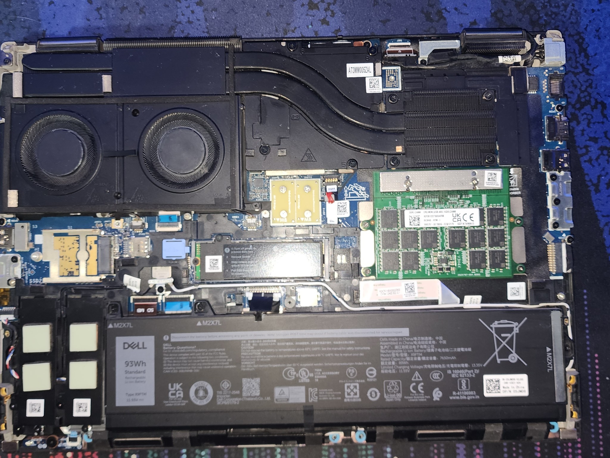 Dell Precision 7670 16' (RTX A4500 16GB VRAM,512G SSD,12850HX,32GB RAM) Warranty
