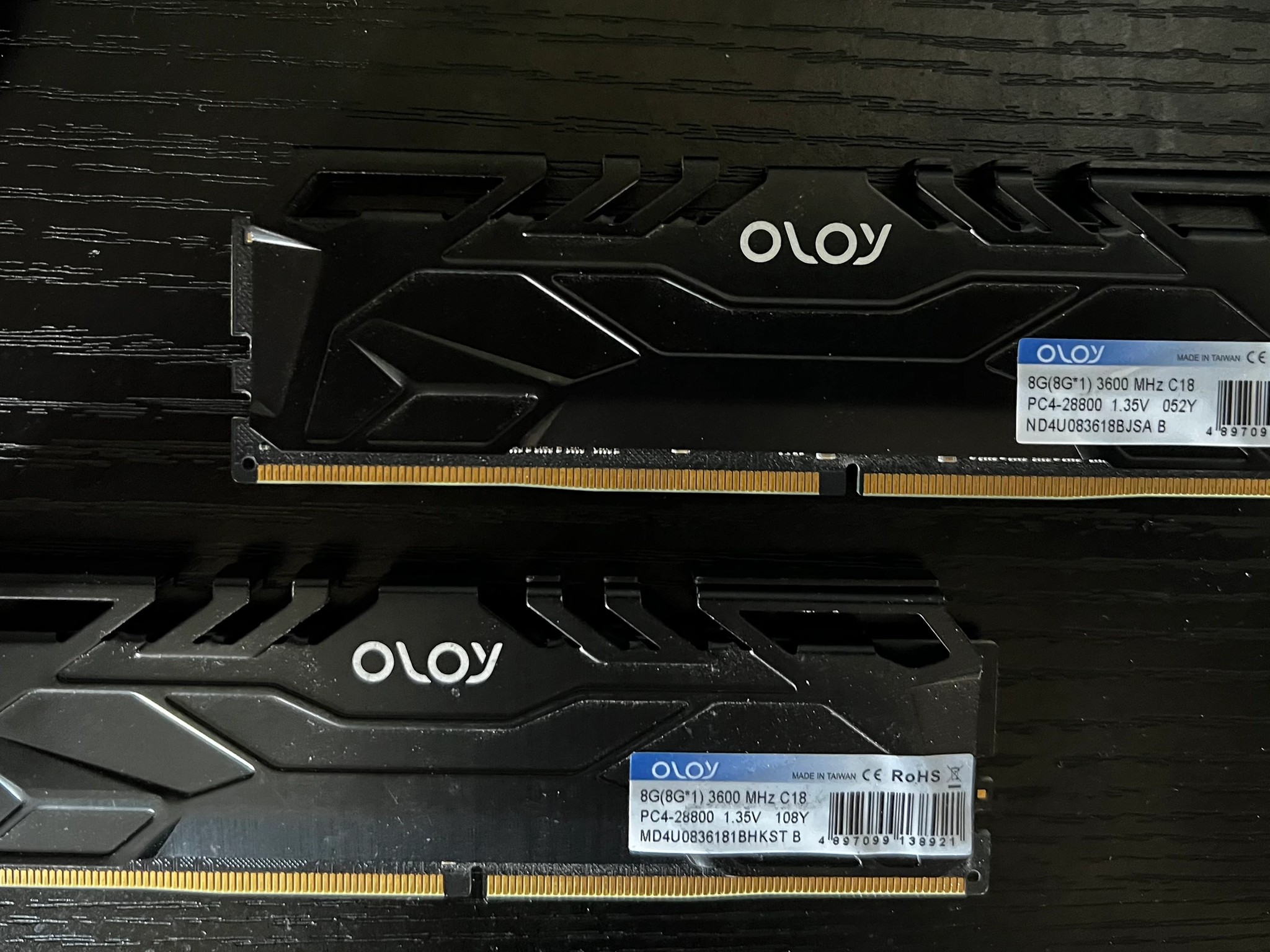 OLOy 16 GB Kit (2 x 8 GB) DDR4-3600 CL18 Memory