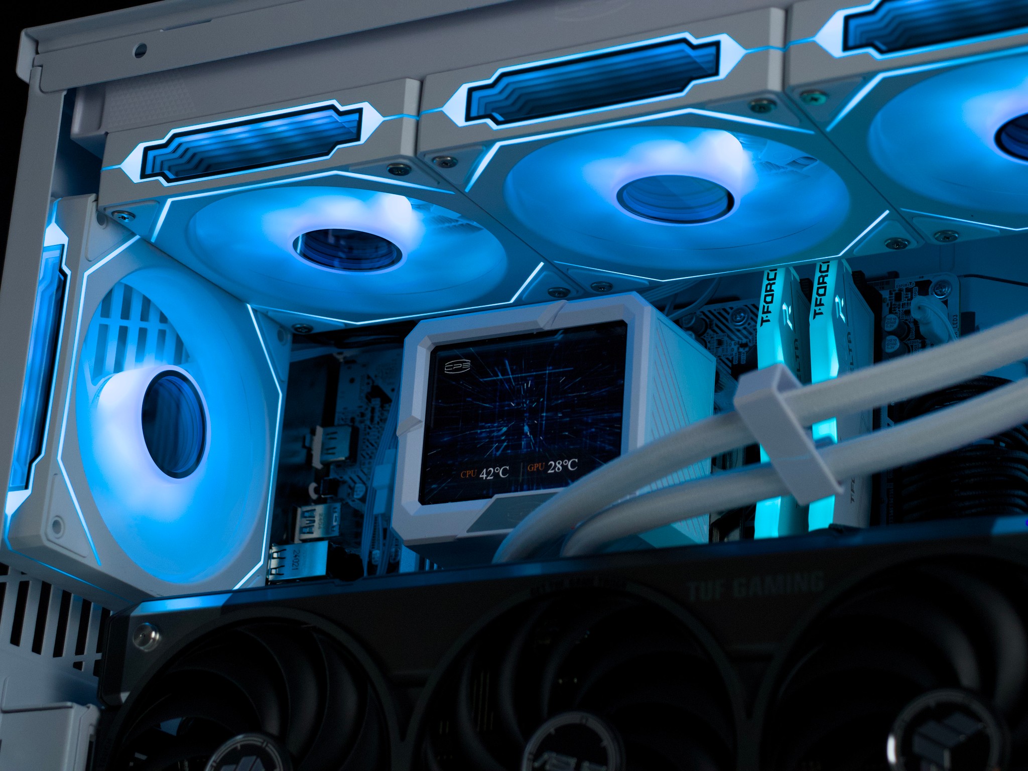 🏛️❄️Aegis | 1440P Gaming PC | RTX 5070, Ryzen 9 7900X, 32GB DDR5 RAM, 1TB NVMe SSD❄️🏛️