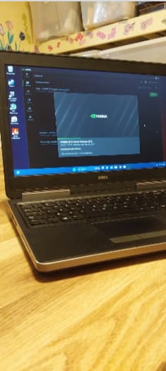 Gaming laptop-Dell Precision 7520 - i7-7820HQ - 16GB RAM - Nvidia M2200 1tb nvme