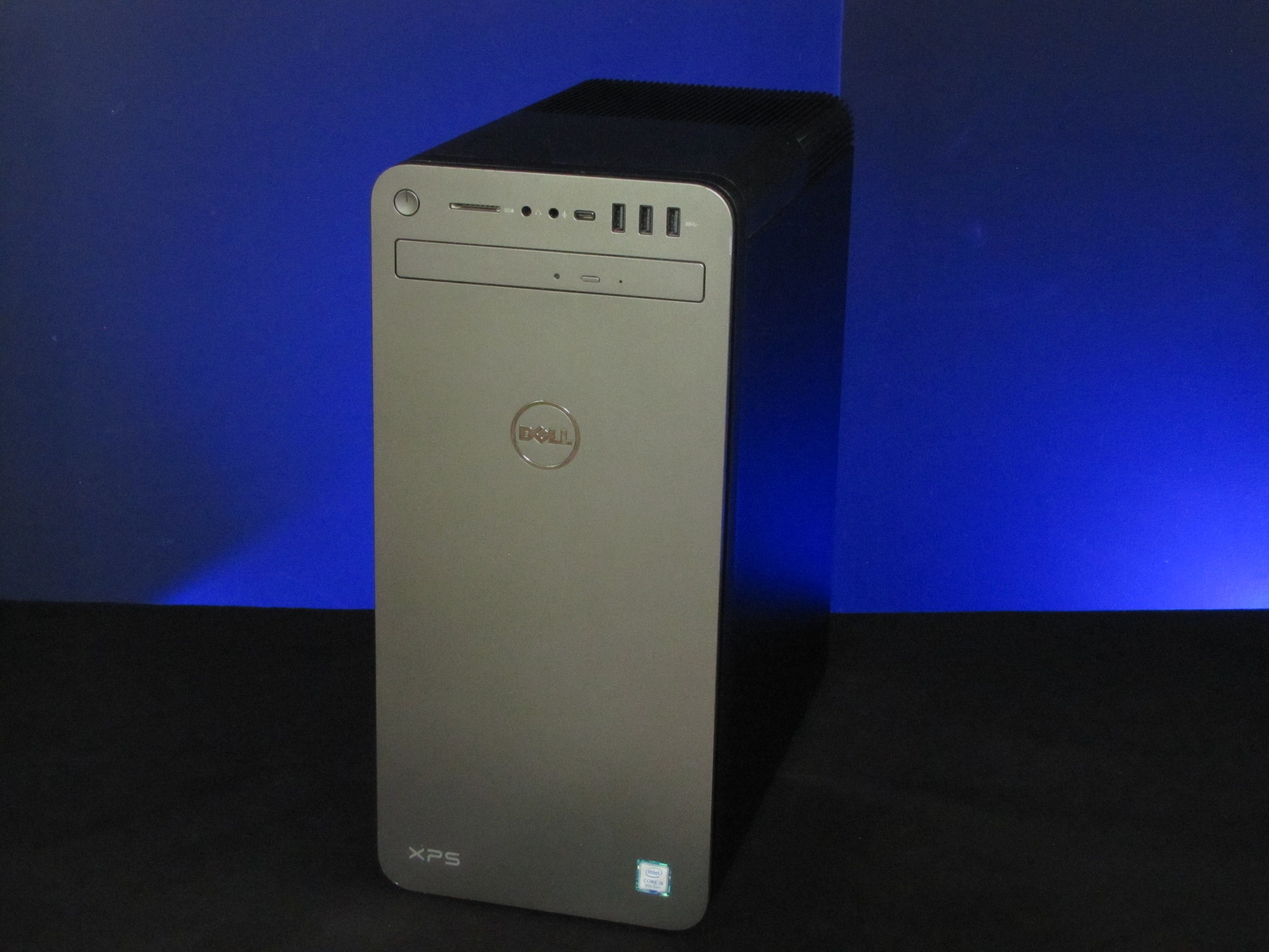 Dell XPS 8930, i9-9900K, NO GPU, 32GB DDR4, 1TB M.2 SATA, Wireless-AC, Windows 11 Pro, BD Drive