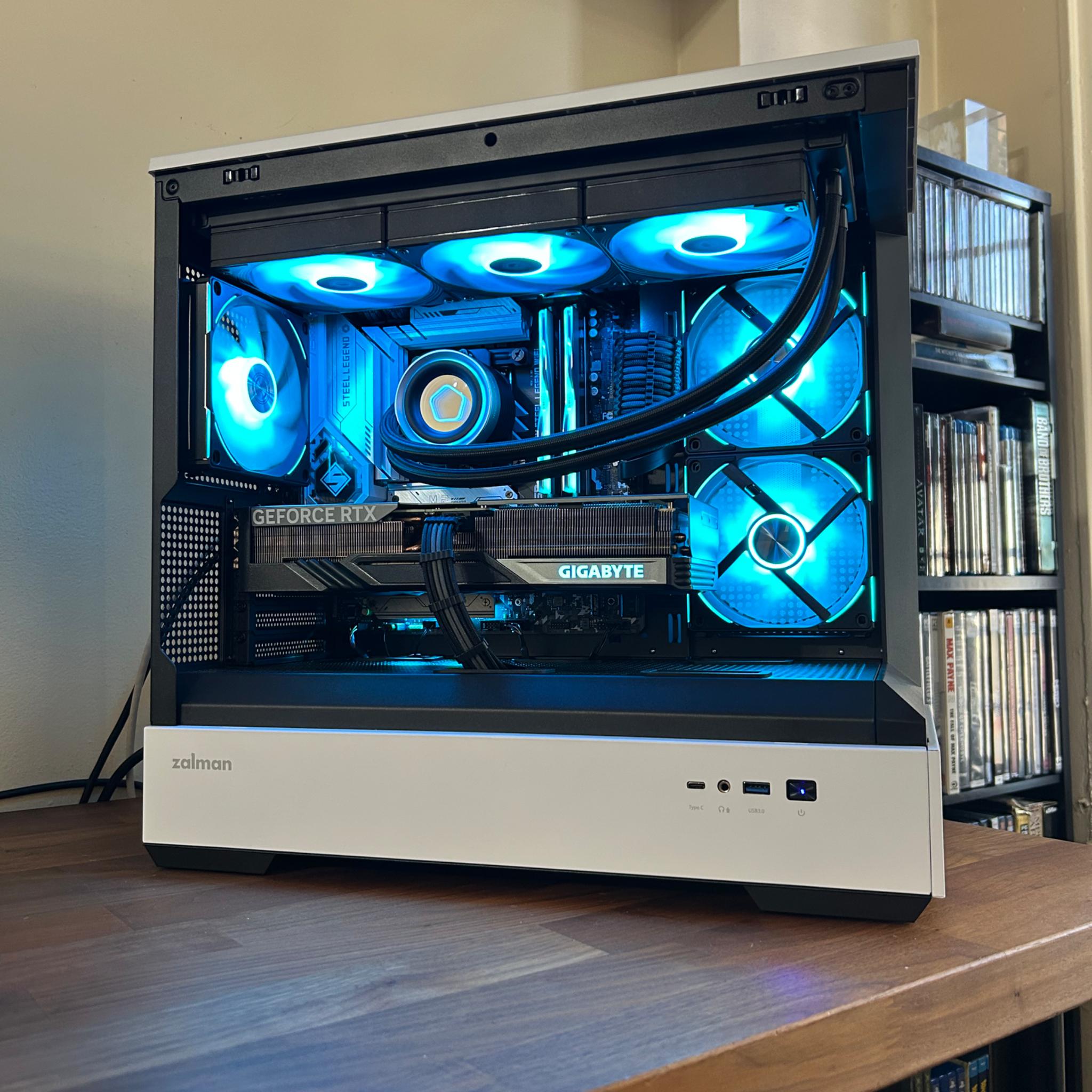 RTX 4070ti Super | Intel i5 14600K | 32GB DDR5 7200MT/s | 2TB SSD | The Legend RTX