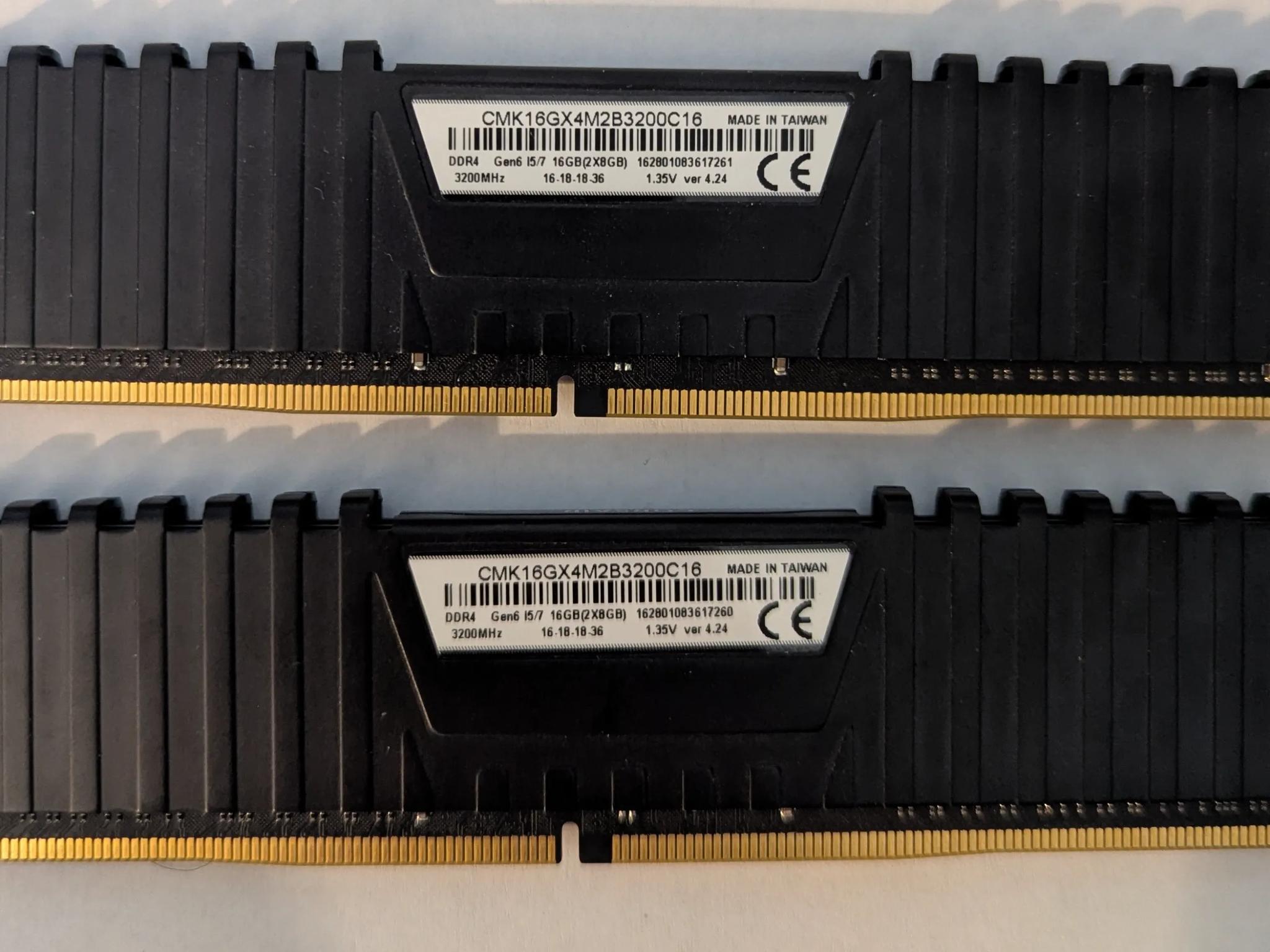 Corsair Vengeance LPX 16GB(2 x 8GB) DDR4 3200Mhz CMK16GX4M2B3200C16