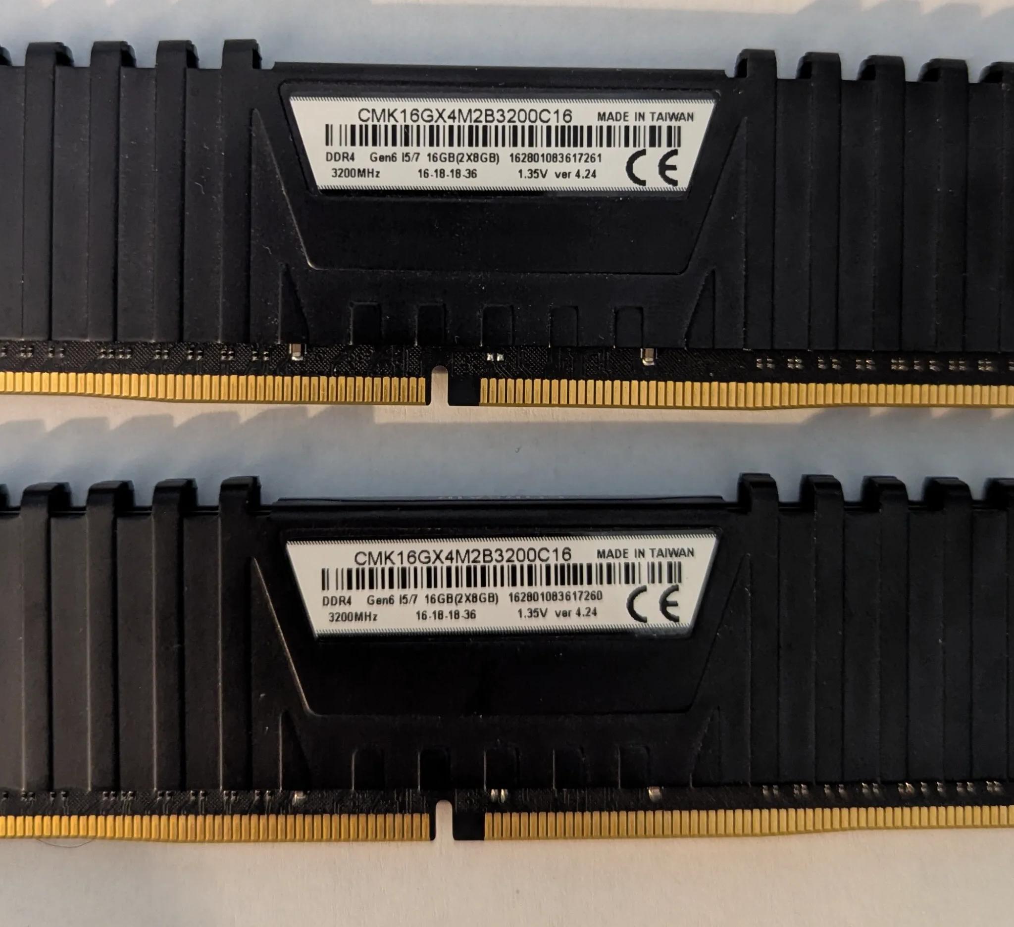 Corsair Vengeance LPX 16GB(2 x 8GB) DDR4 3200Mhz CMK16GX4M2B3200C16