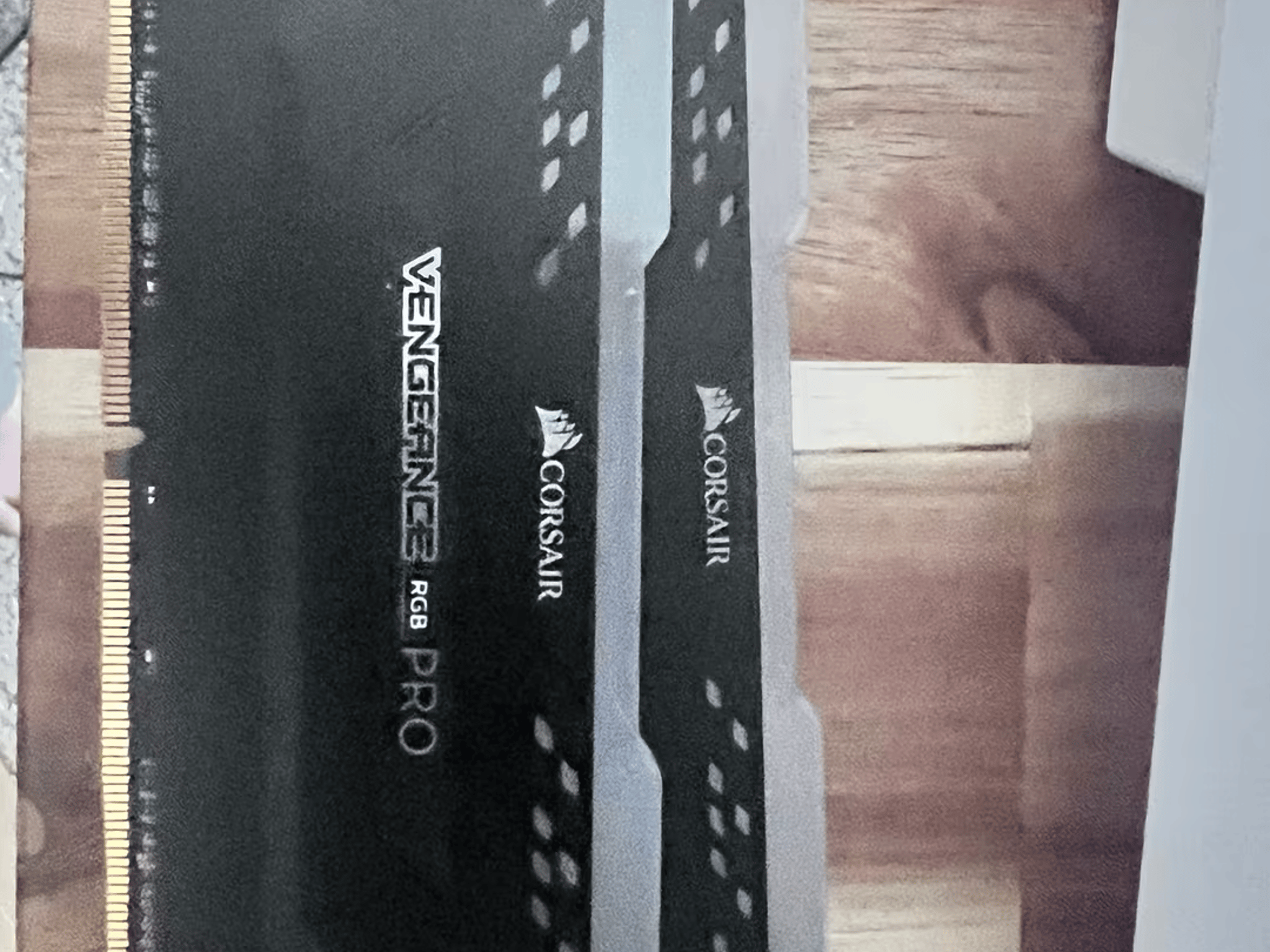 Corsair 32gbs 2x16 3200mhz c16