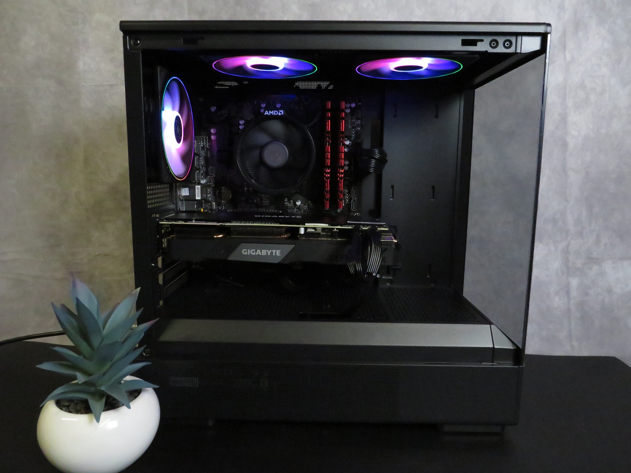 Entry level 1440p GAMER! Ryzen 5 3600 + RTX 2080 Super + 16 GB DDR4 + 1 TB SSD
