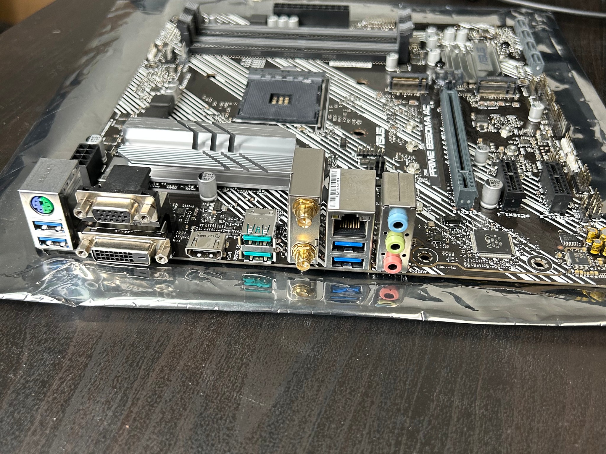 Asus Prime B550M-A AC AM4 Micro ATX Motherboard