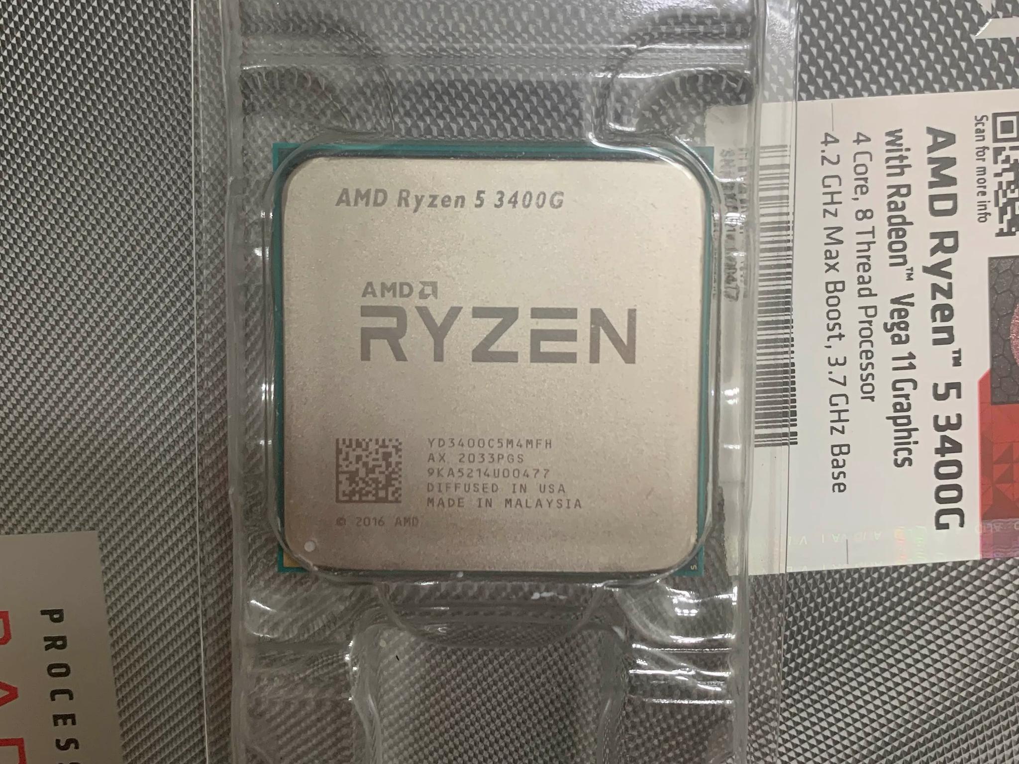 AMD Ryzen 5 3400G with cooler