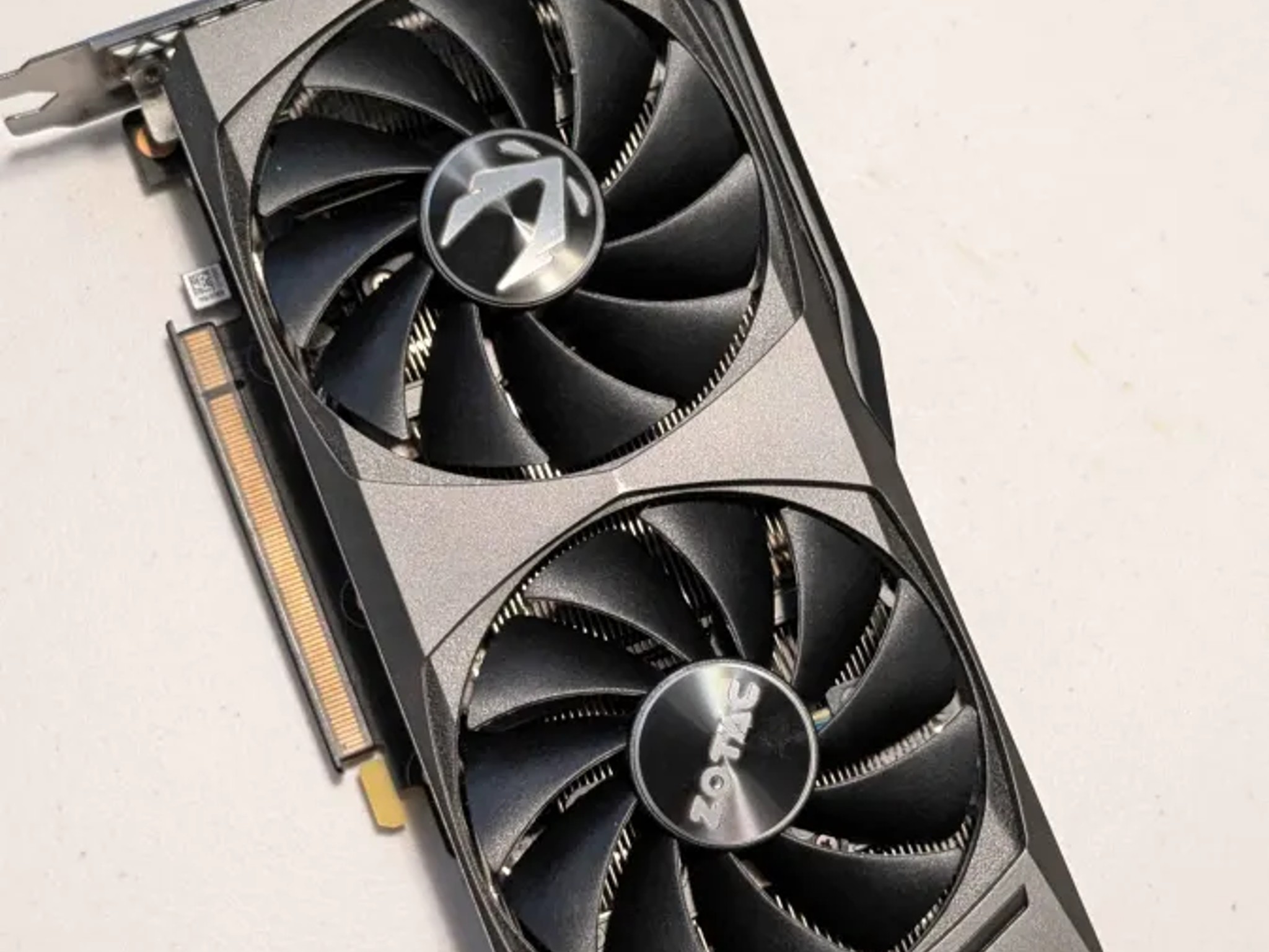 Nvidia GeForce RTX 3060 Ti 8GB Zotac Twin Edge OC (one year used, original box)