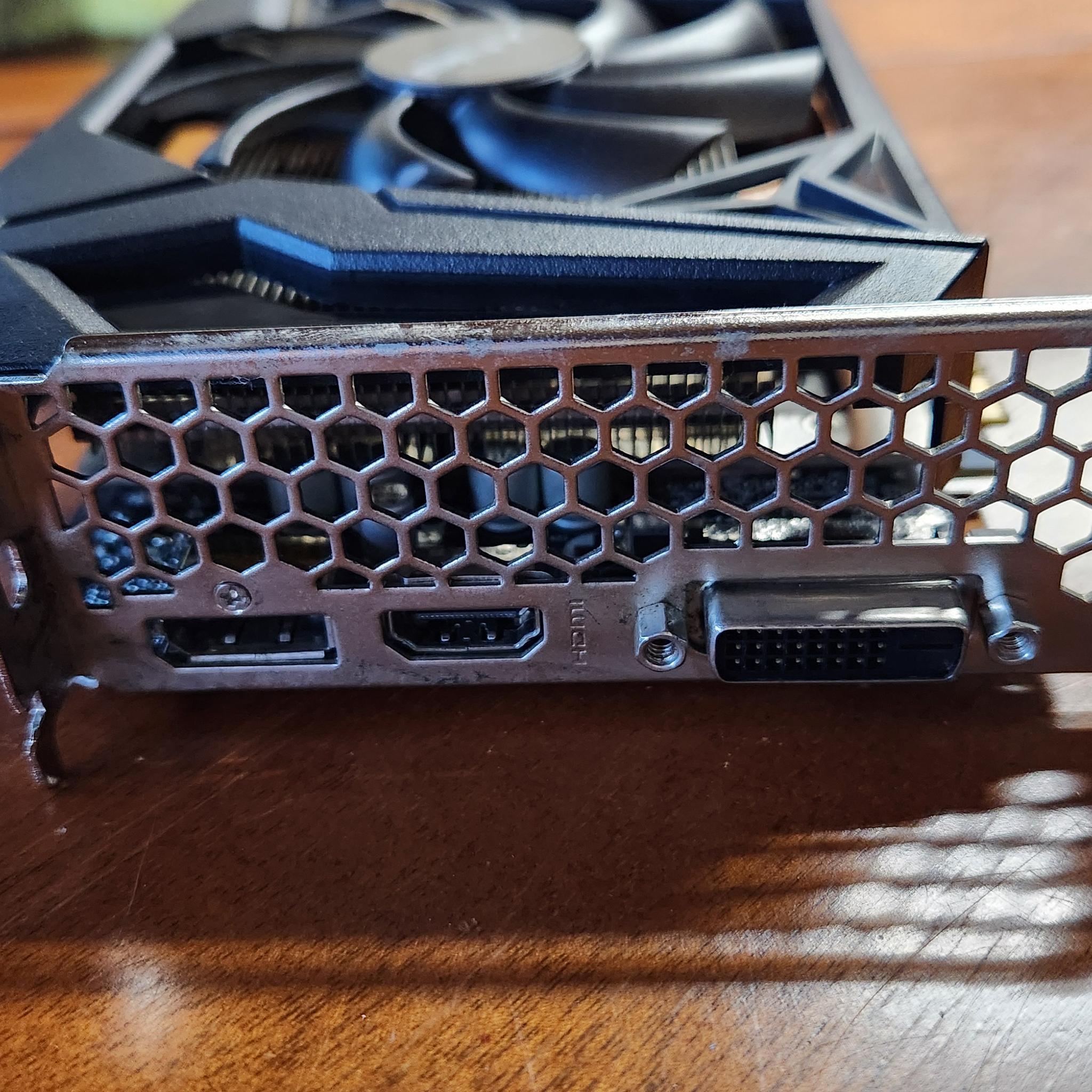 Nvidia GeForce GTX 1660 by PNY