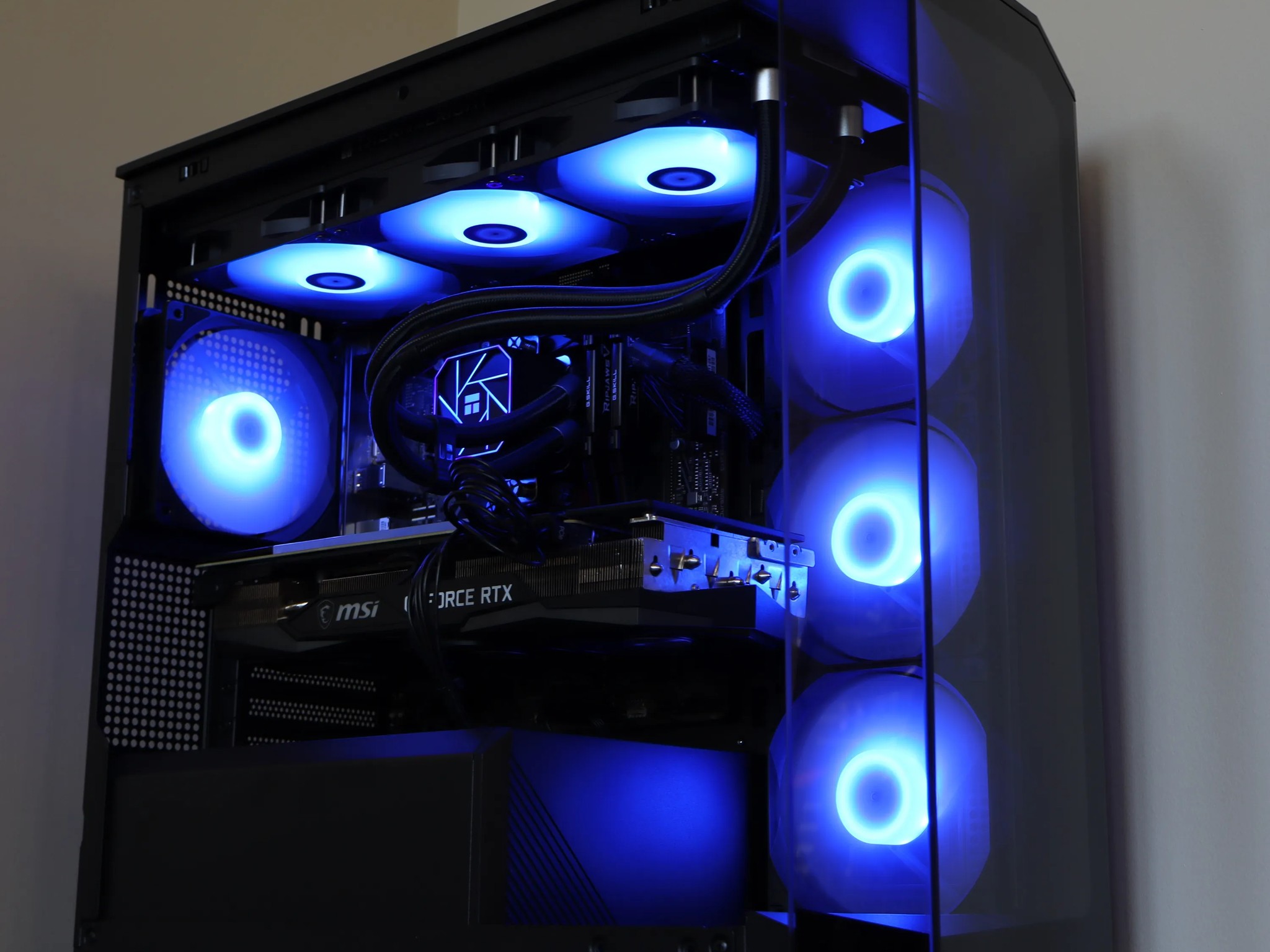 'Shadow' 1440p Gaming PC || RTX 3070, Ryzen 5 5600, 32 GB DDR4, 1 TB SSD, RGB