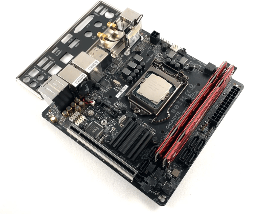 Gigabyte GA-Z270N-WIFI Mini-ITX Motherboard Bundle Intel I7 7700k CPU, DDR4 ram (2x8 GB), I/O SHIELD