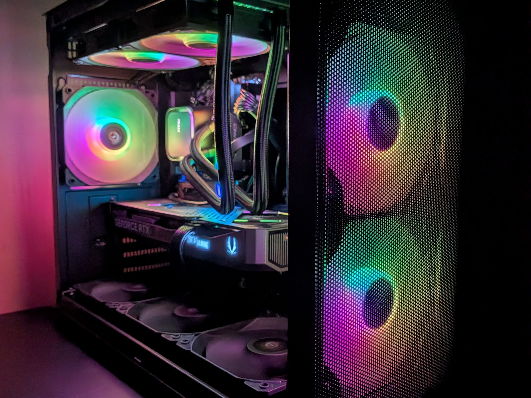 9800X3D | RTX 5070 Ti | 32GB | 4 TB | 850W
