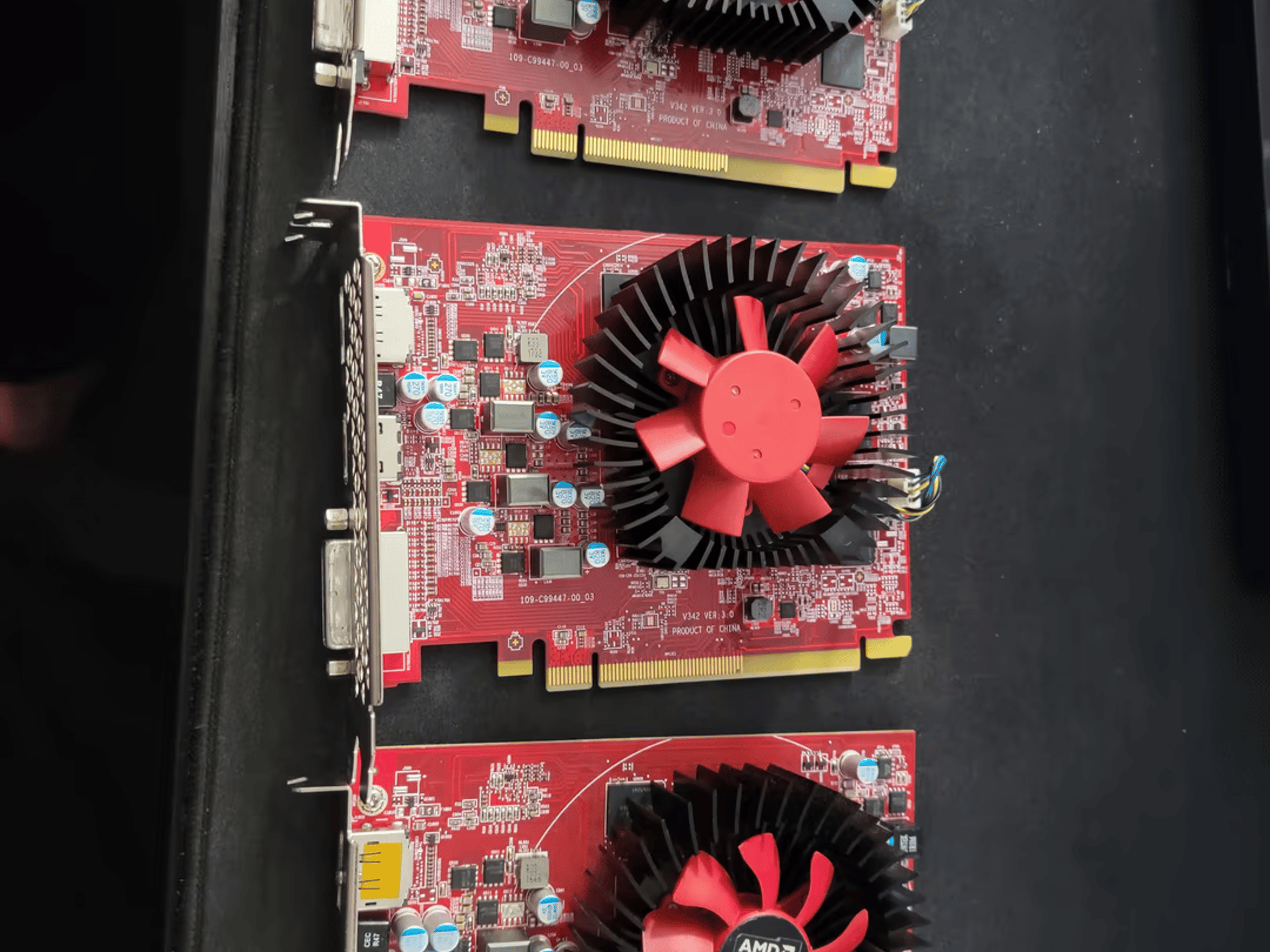 GPU LOT: 2 x OEM RX 460 2GB + 1 OEM RX 560DE 2GB Graphics Cards