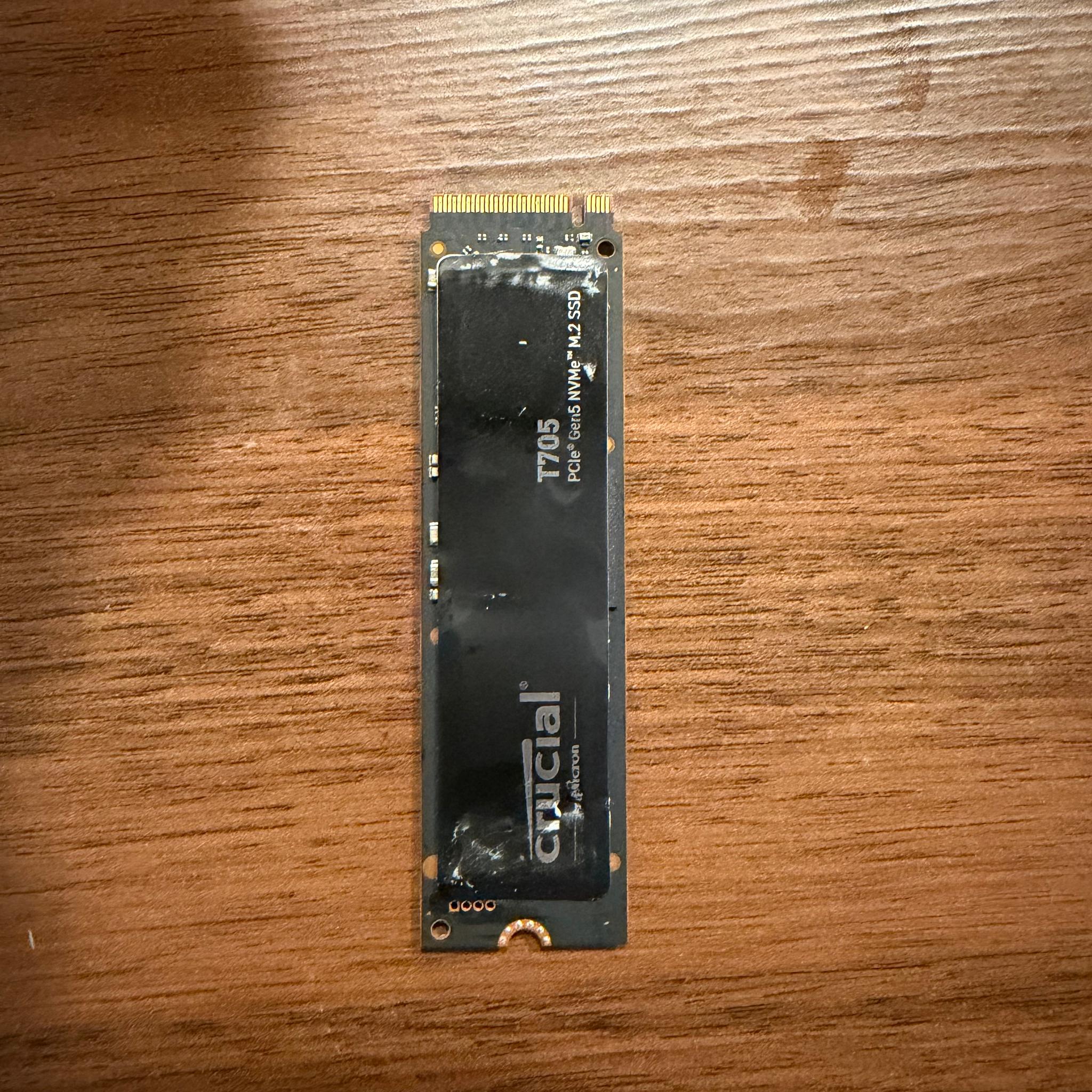 Crucial T705 4TB