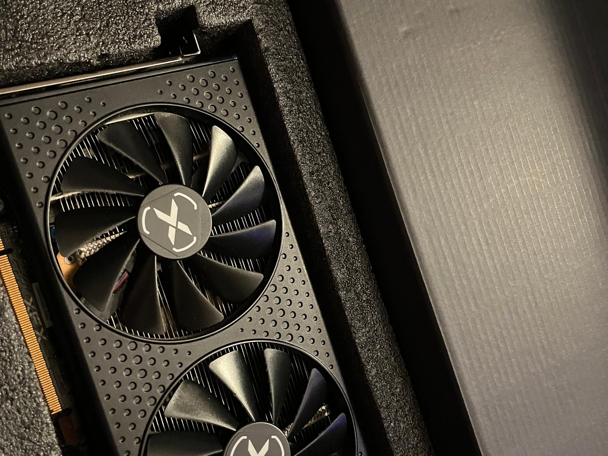 XFX Speedster SWFT 210 Radeon RX 6600