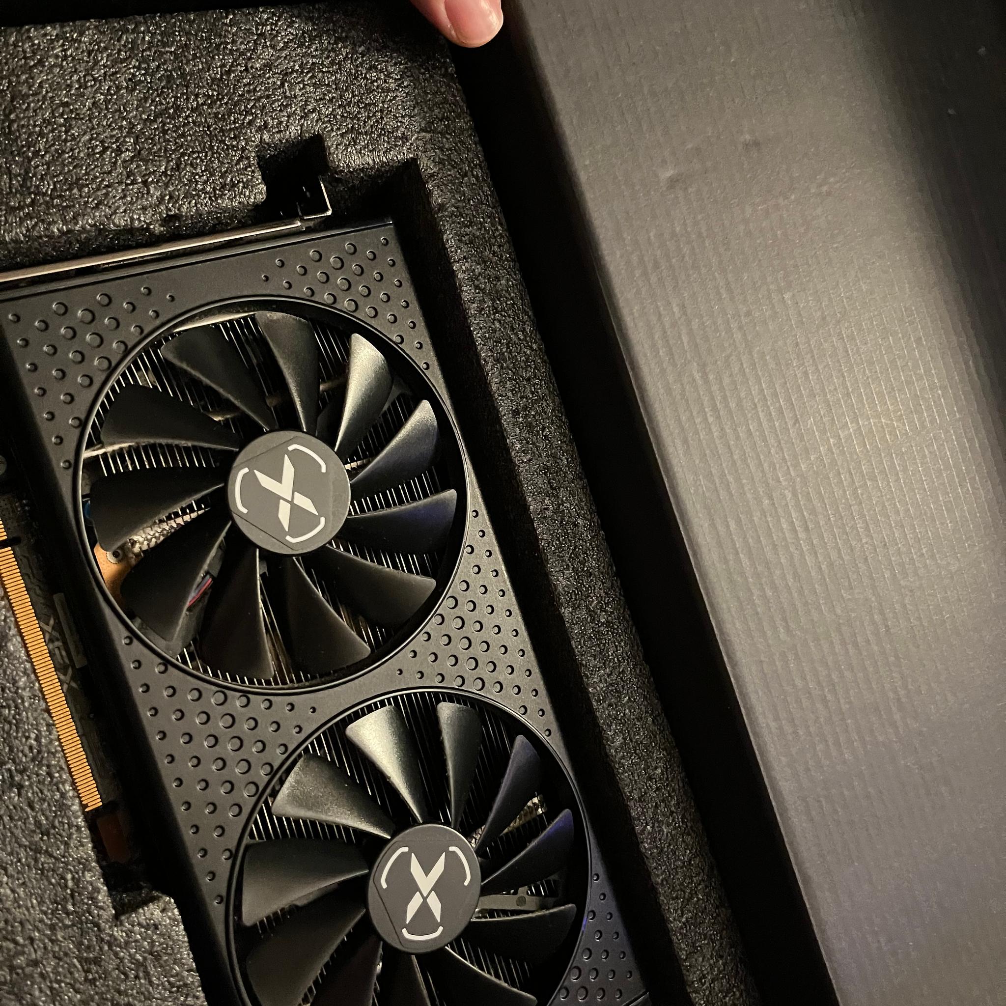 XFX Speedster SWFT 210 Radeon RX 6600