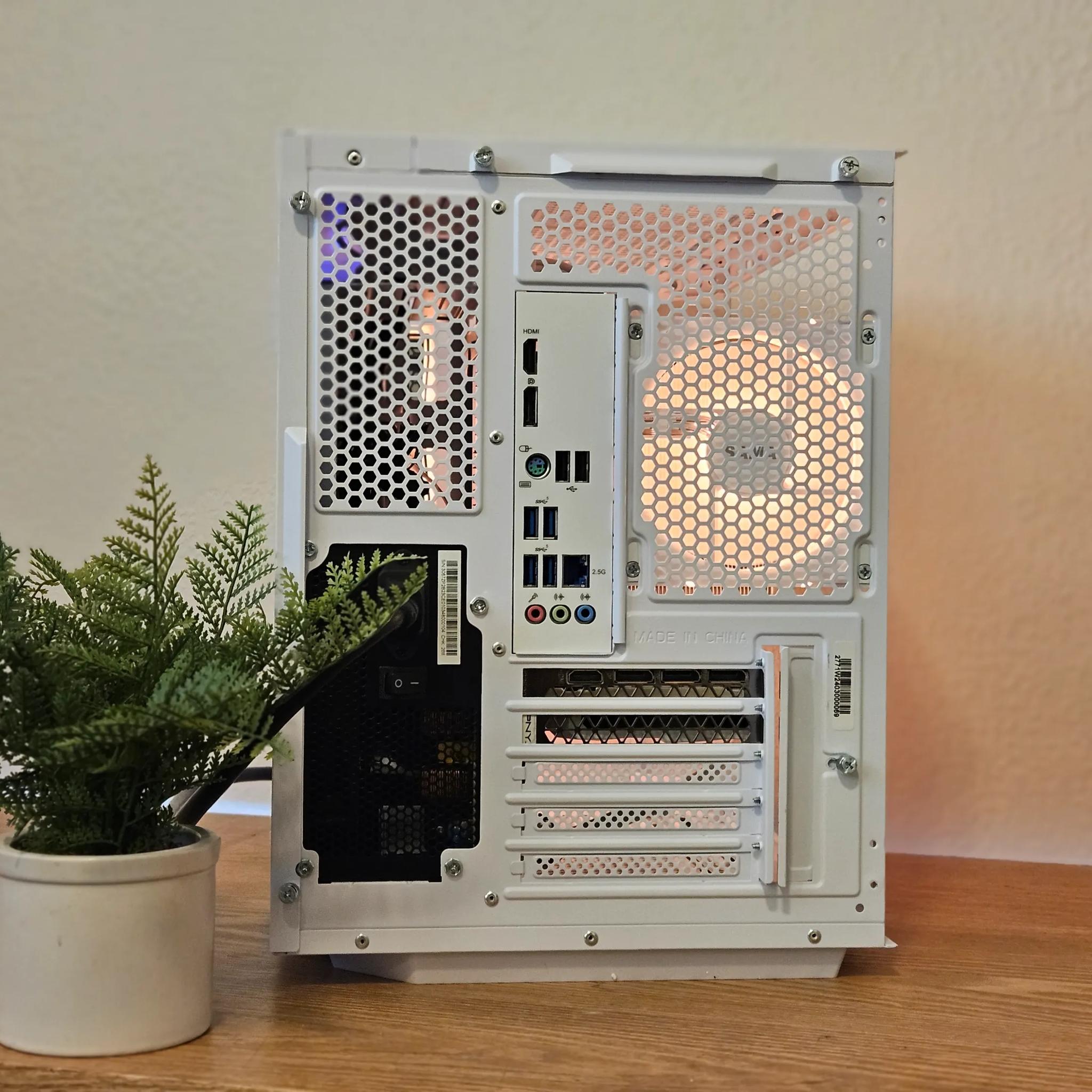 🌨️White Out🌨️ Ryzen 5600 | RTX 3060ti | 32gb Ram - Gaming and Streaming PC
