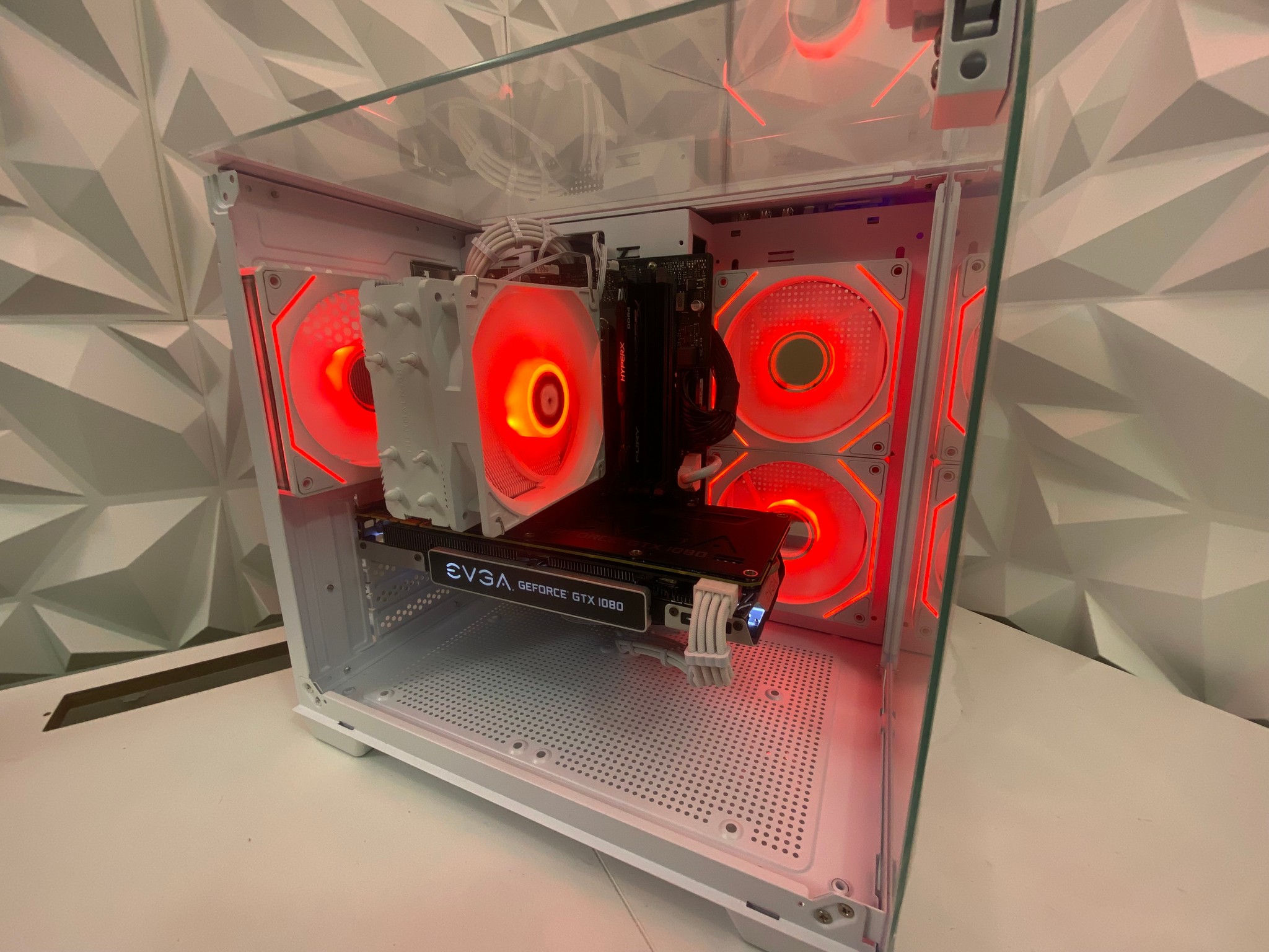 🎅🎅 White Elite Build – intel i5 9500 + GTX 1080 8GB | 1080P/1440P High FPS Ready
