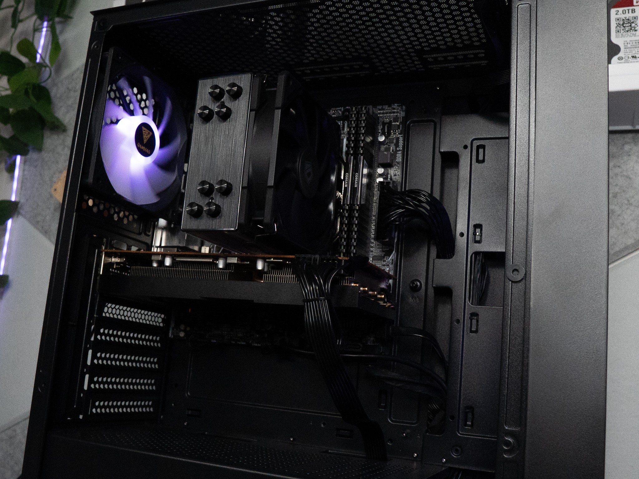 🌌🛰️ | RADEON RX 5700XT 8GB | RYZEN 7 2700X | 16GB DDR4 RAM | 1.5TB | Y2K Hero BRONZE