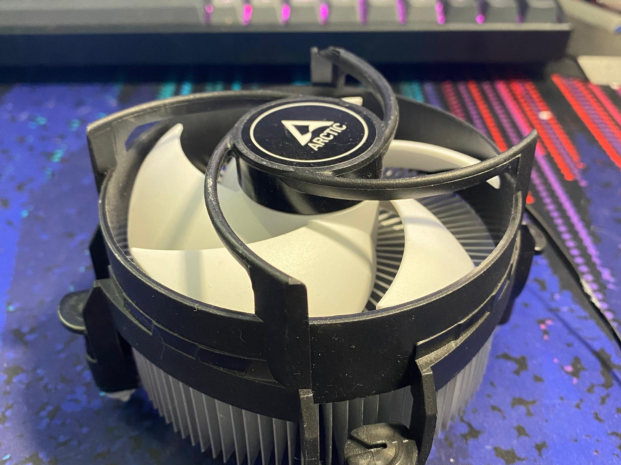 ARCTIC Alpine 12 CPU Cooler, 92 mm PWM Fan Top Blower, Intel LGA 115X/1200, 4-pin 100-2000 RPM
