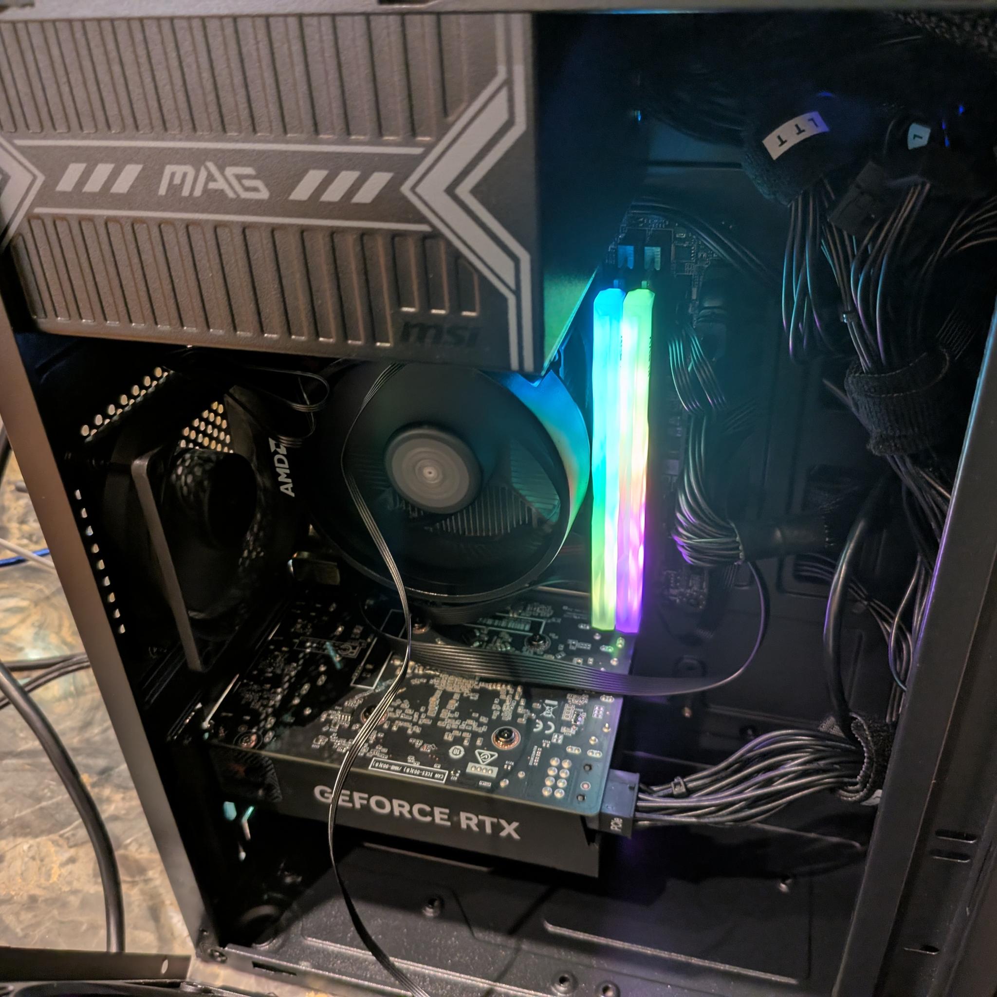 1080p RTX Sleeper - RTX 4060, Ryzen 5 3600, 32 GB RAM, 1 TB