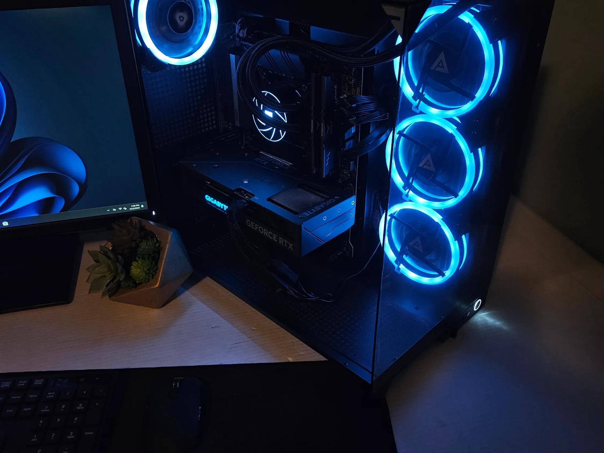 Frostbyte - 4070 Super - I7 12th Gen