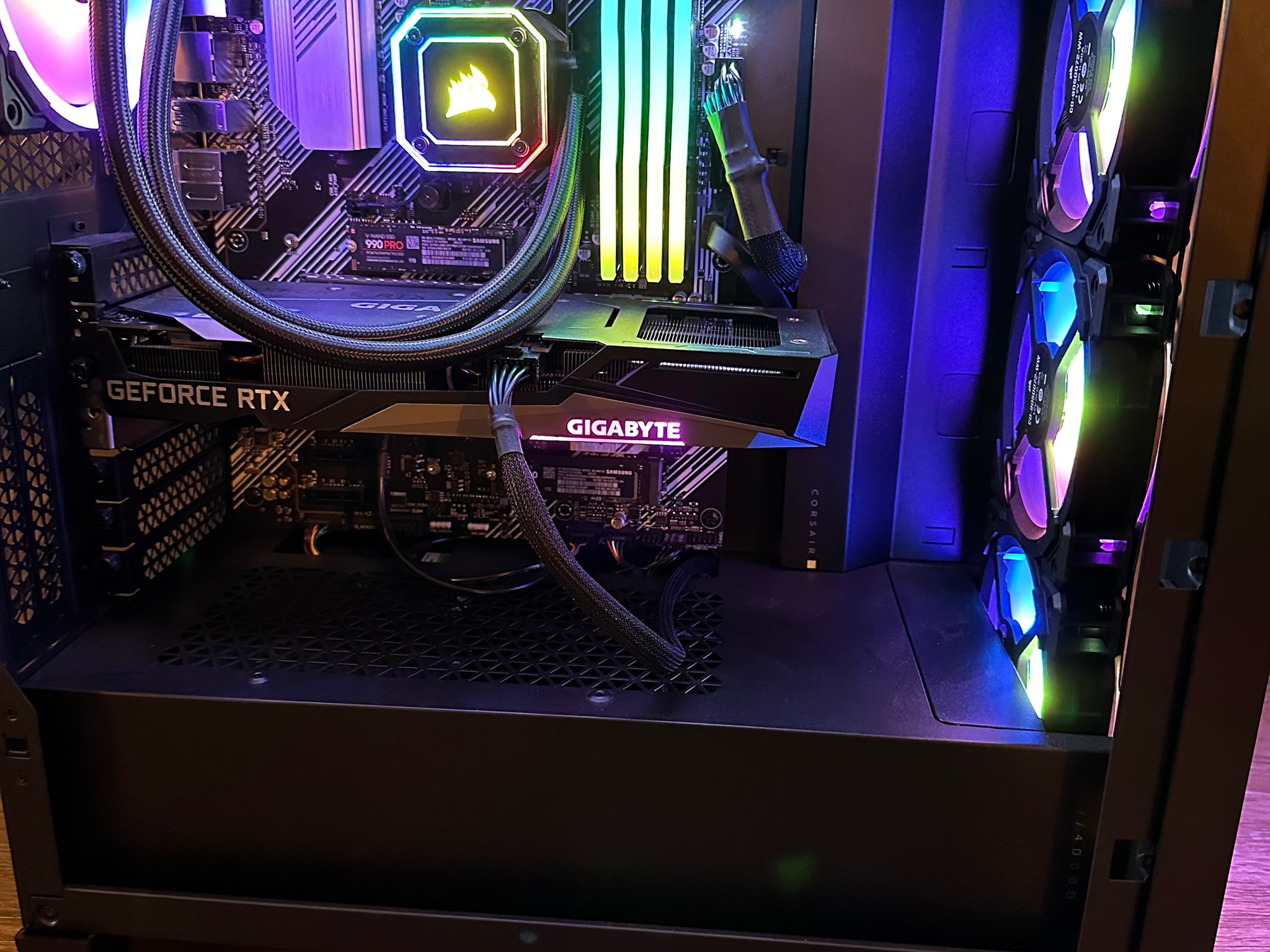 RGB GIGABYTE 3060ti!!