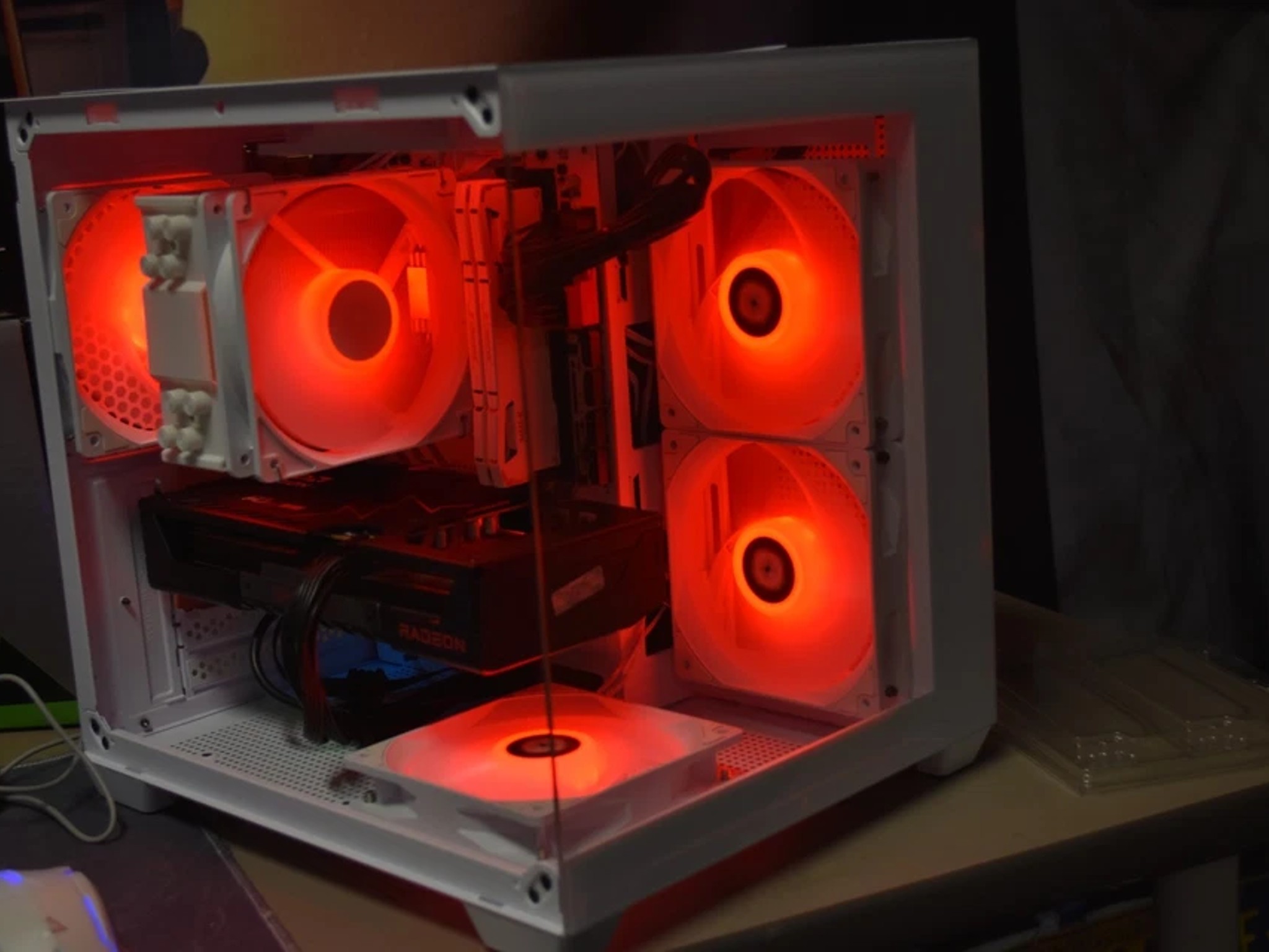 Gaming desktop PC RYZEN 5 3600 RAM 16 GB RX 9060 8GB 1TB NVME PLUS EXTRAS