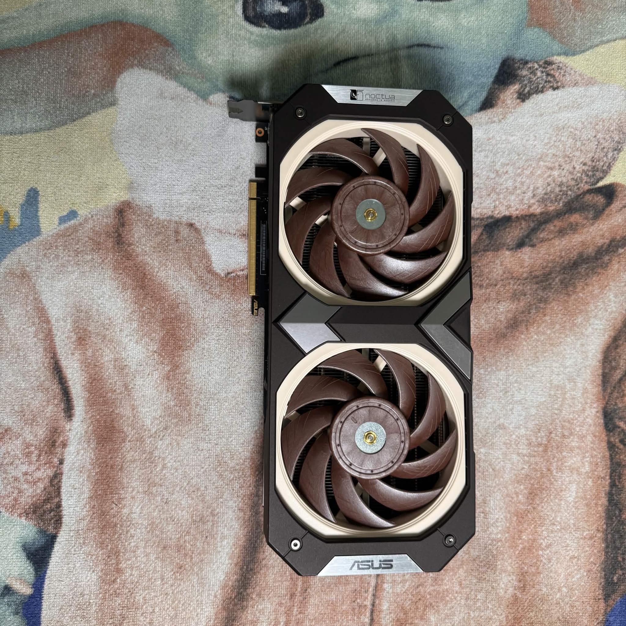 ASUS Noctua OC GeForce RTX 4080 SUPER