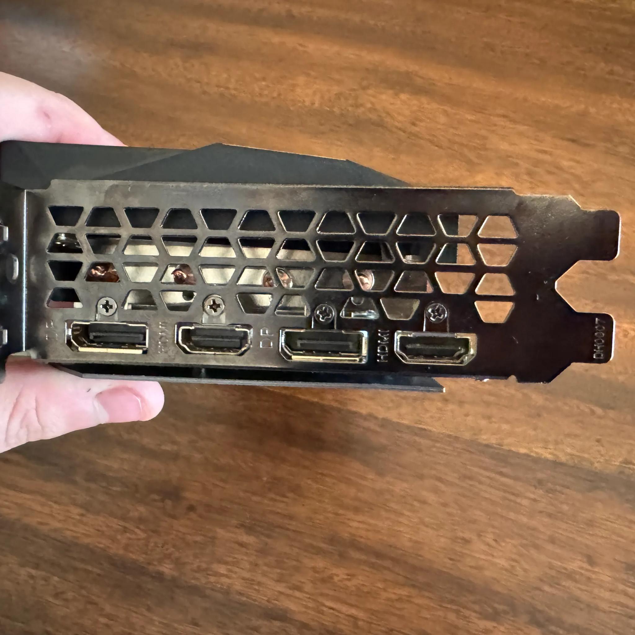 Gigabyte GAMING OC GeForce RTX 3070 8 GB Video Card